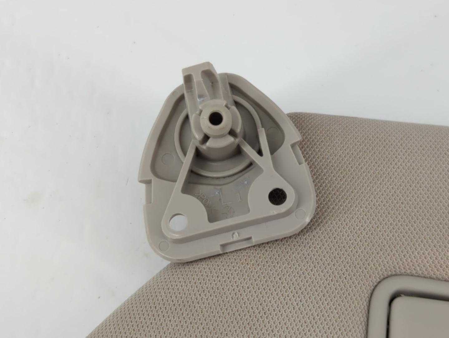 2013-2018 Nissan Pathfinder Sun Visor Shade Replacement Driver Left Mirror Fits Fits 2013 2014 2015 2016 2017 2018 OEM Used 