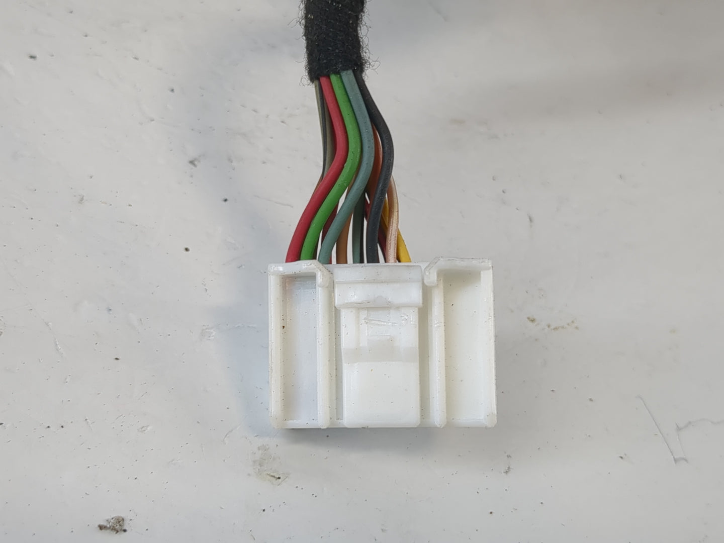 2017 Nissan Pathfinder Driver Side View Mirror - Left Door Mirror OEM Used - Oemusedautoparts1.com