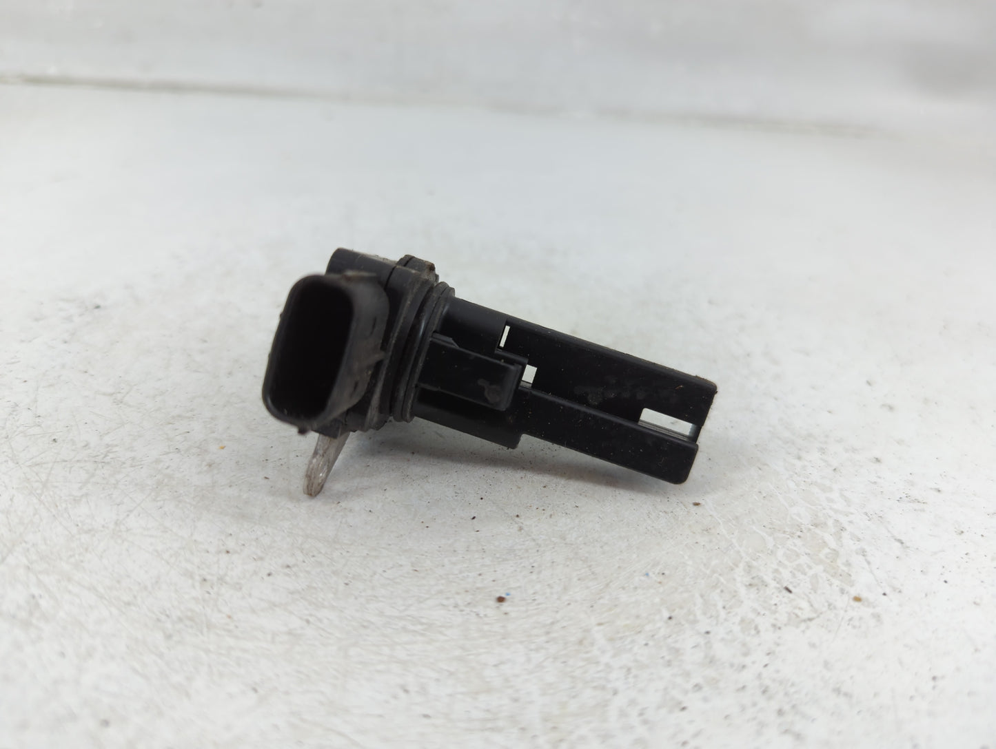2017-2020 Nissan Pathfinder Mass Air Flow Meter Maf - Oemusedautoparts1.com