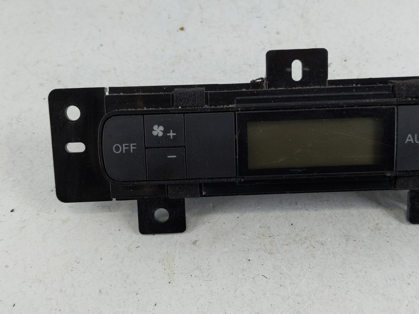 Nissan Pathfinder Temperature Control Module 275113ka0a - Oemusedautoparts1.com