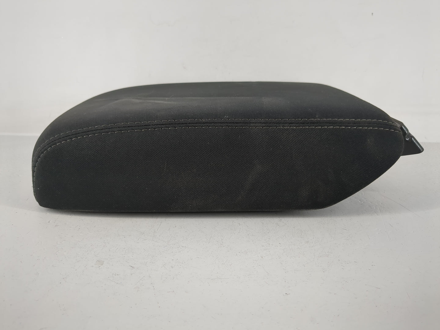 2017 Nissan Pathfinder Center Console Armrest Cover Lid P/N:96920 9PJ1A KGP2 Fits OEM Used Auto Parts - Oemusedautoparts1.co