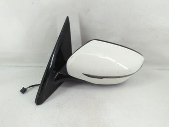 compare product 2017 Nissan Pathfinder Driver Side View Mirror - Left Door Mirror OEM Used
