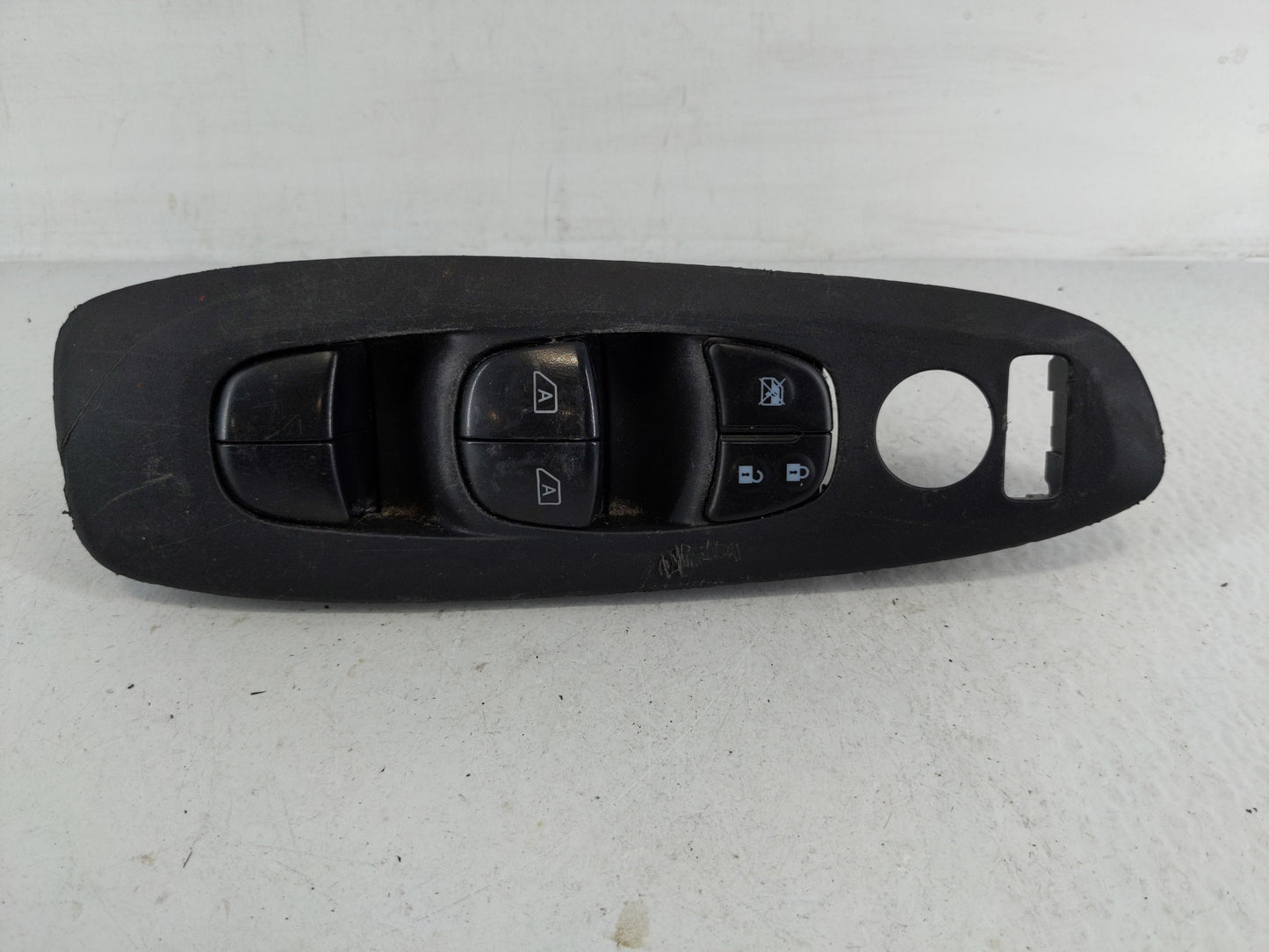 2013-2020 Nissan Pathfinder Master Power Window Switch Replacement Driver Side Left Fits OEM Used Auto Parts - Oemusedautopa