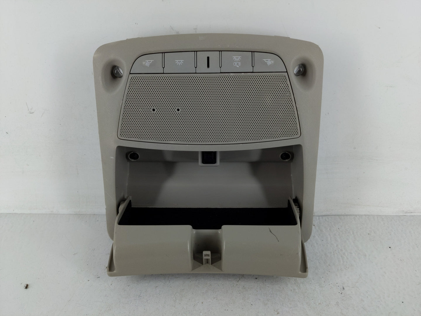 2017 Nissan Pathfinder Overhead Roof Console - Oemusedautoparts1.com