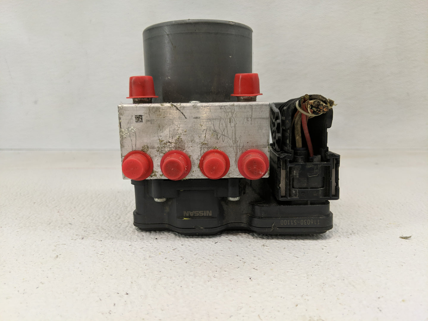 2017 Nissan Pathfinder ABS Pump Control Module Replacement P/N:116030-51100 Fits OEM Used Auto Parts - Oemusedautoparts1.com