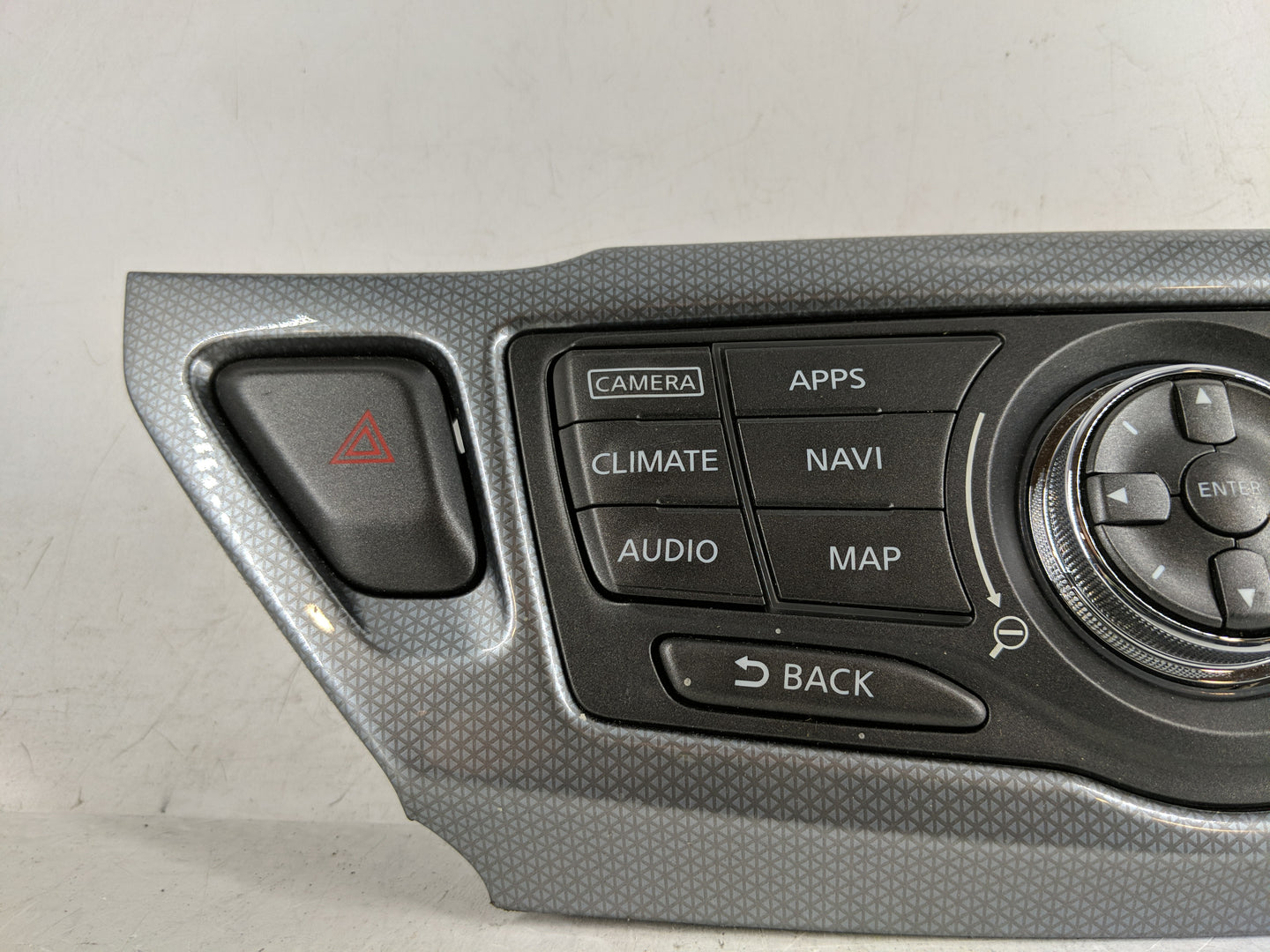 2017-2017 Nissan Pathfinder Radio Control Panel - Oemusedautoparts1.com