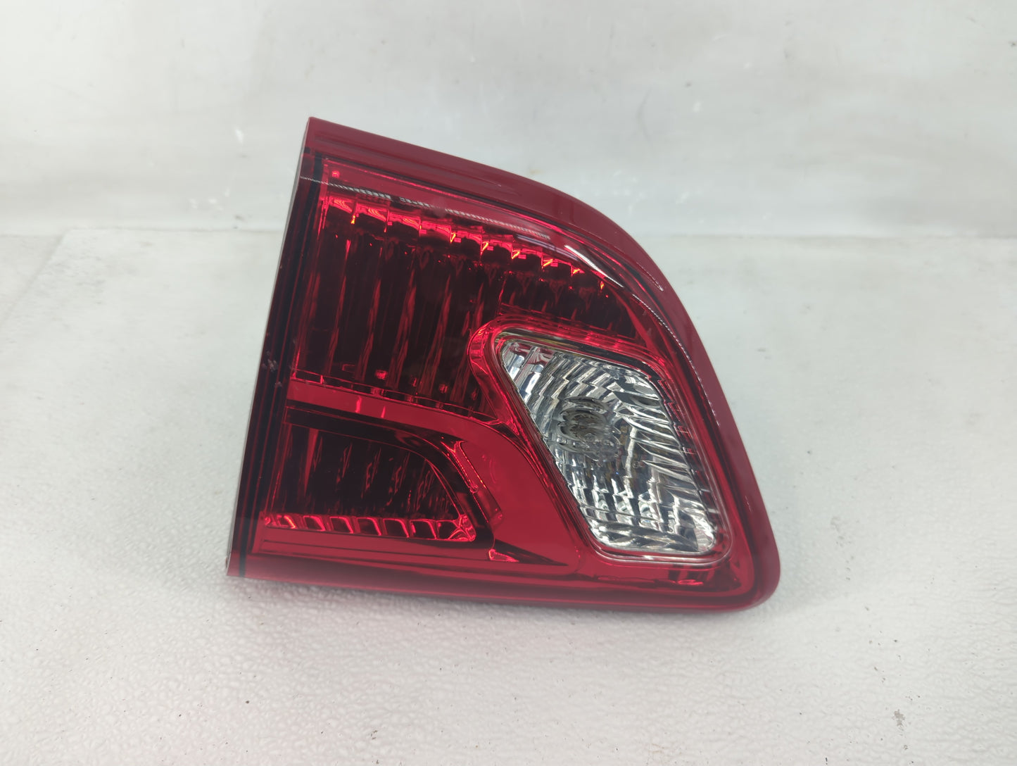 2017-2020 Nissan Pathfinder Tail Light Assembly Passenger Right OEM Fits Fits 2017 2018 2019 2020 OEM Used Auto Parts - Oemu