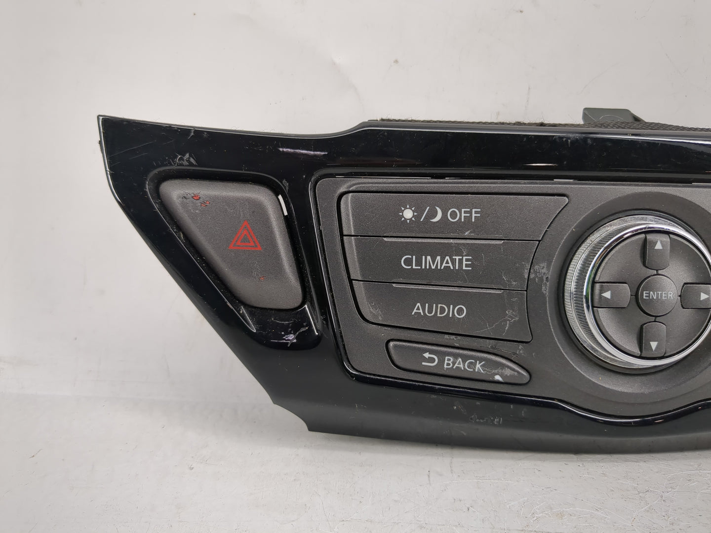 2017 Nissan Pathfinder Climate Control Module Temperature AC/Heater Replacement P/N:682613KA2A 682613KA1A Fits OEM Used Auto