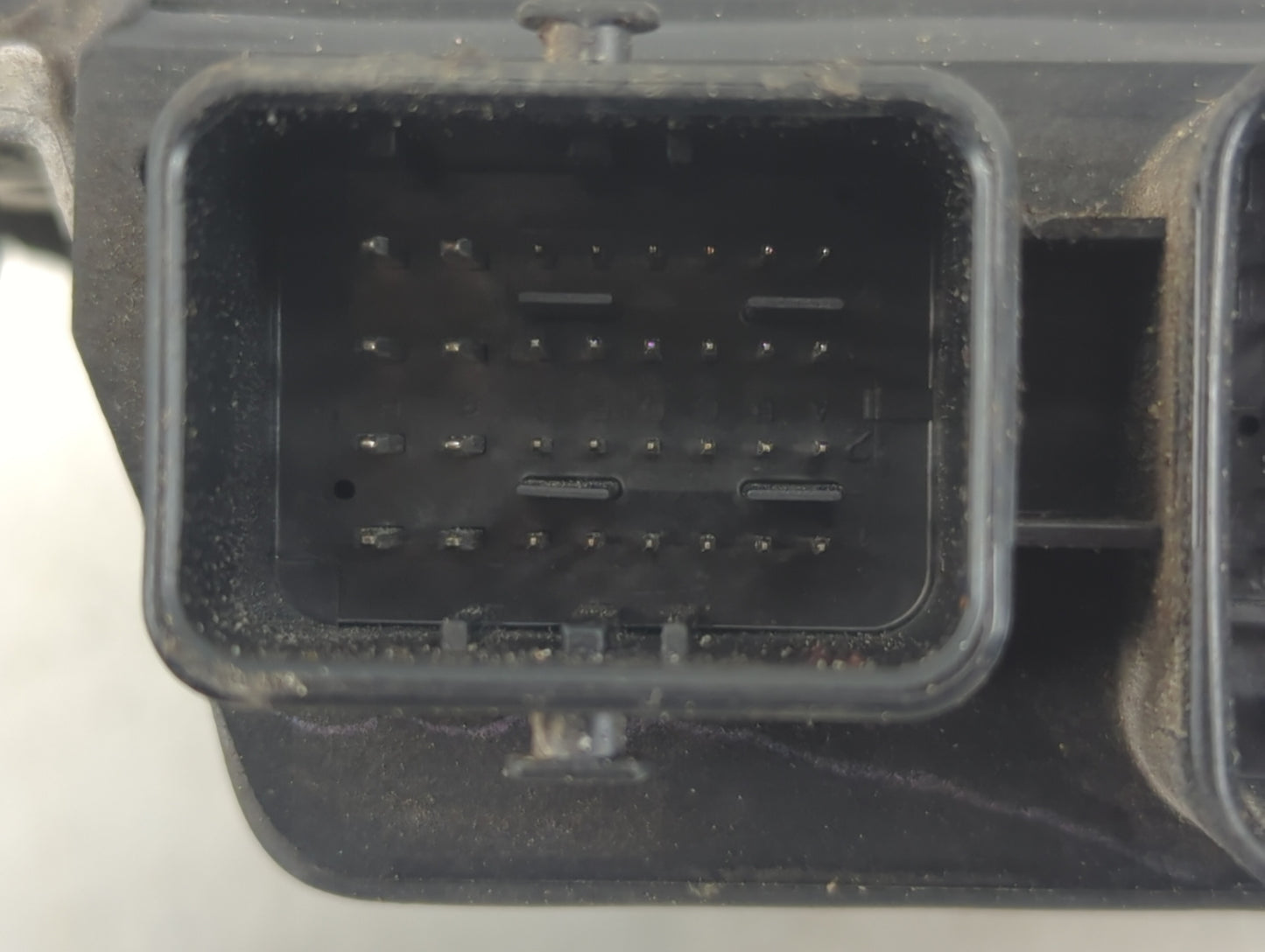 2017 Nissan Pathfinder PCM Engine Control Computer ECU ECM PCU OEM P/N:NEC030-028 Fits OEM Used Auto Parts - Oemusedautopart