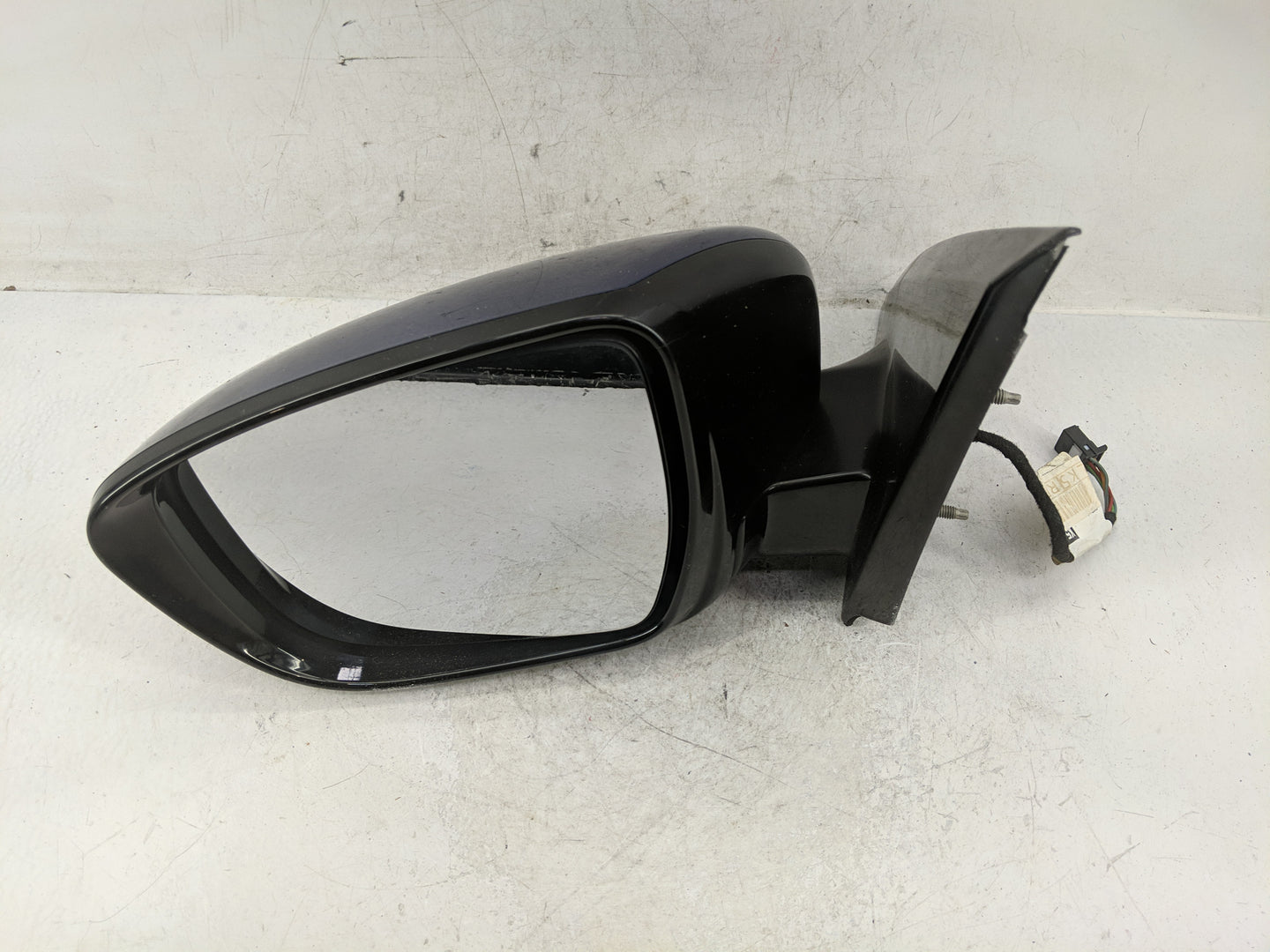 2017 Nissan Pathfinder Side Mirror Replacement Driver Left View Door Mirror Fits OEM Used Auto Parts - Oemusedautoparts1.com