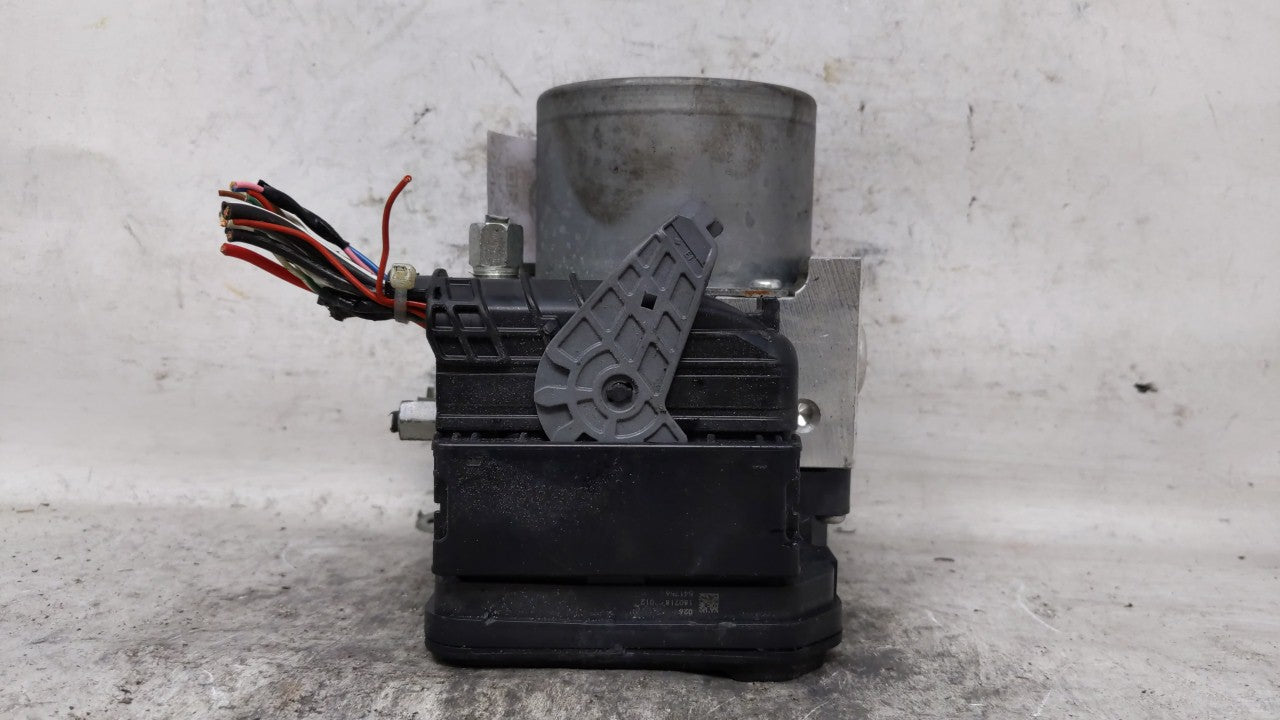 2017 Nissan Pathfinder ABS Pump Control Module Replacement P/N:116030-51090 Fits OEM Used Auto Parts - Oemusedautoparts1.com