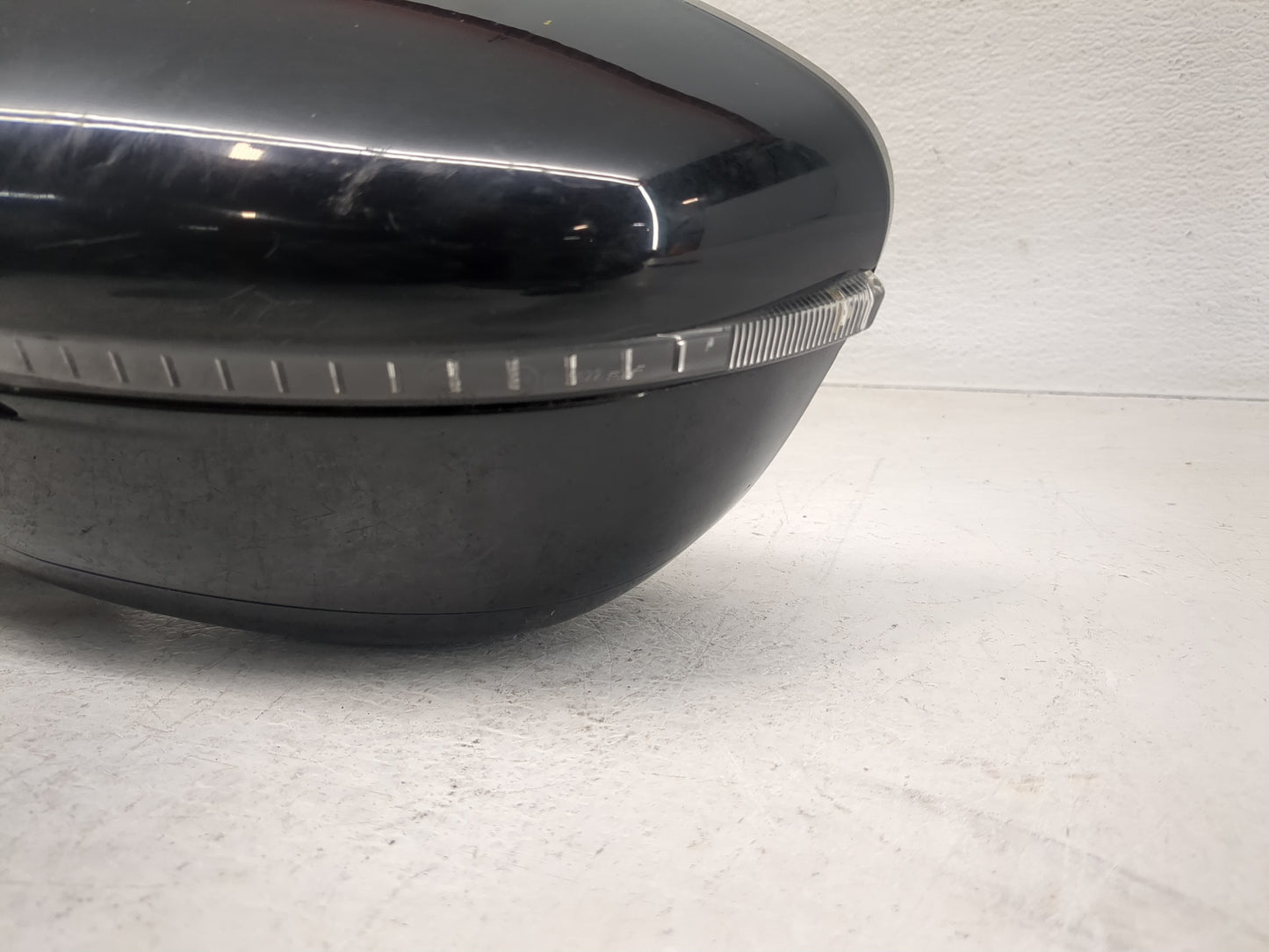 2017 Nissan Pathfinder Side Mirror Replacement Driver Left View Door Mirror Fits OEM Used Auto Parts - Oemusedautoparts1.com