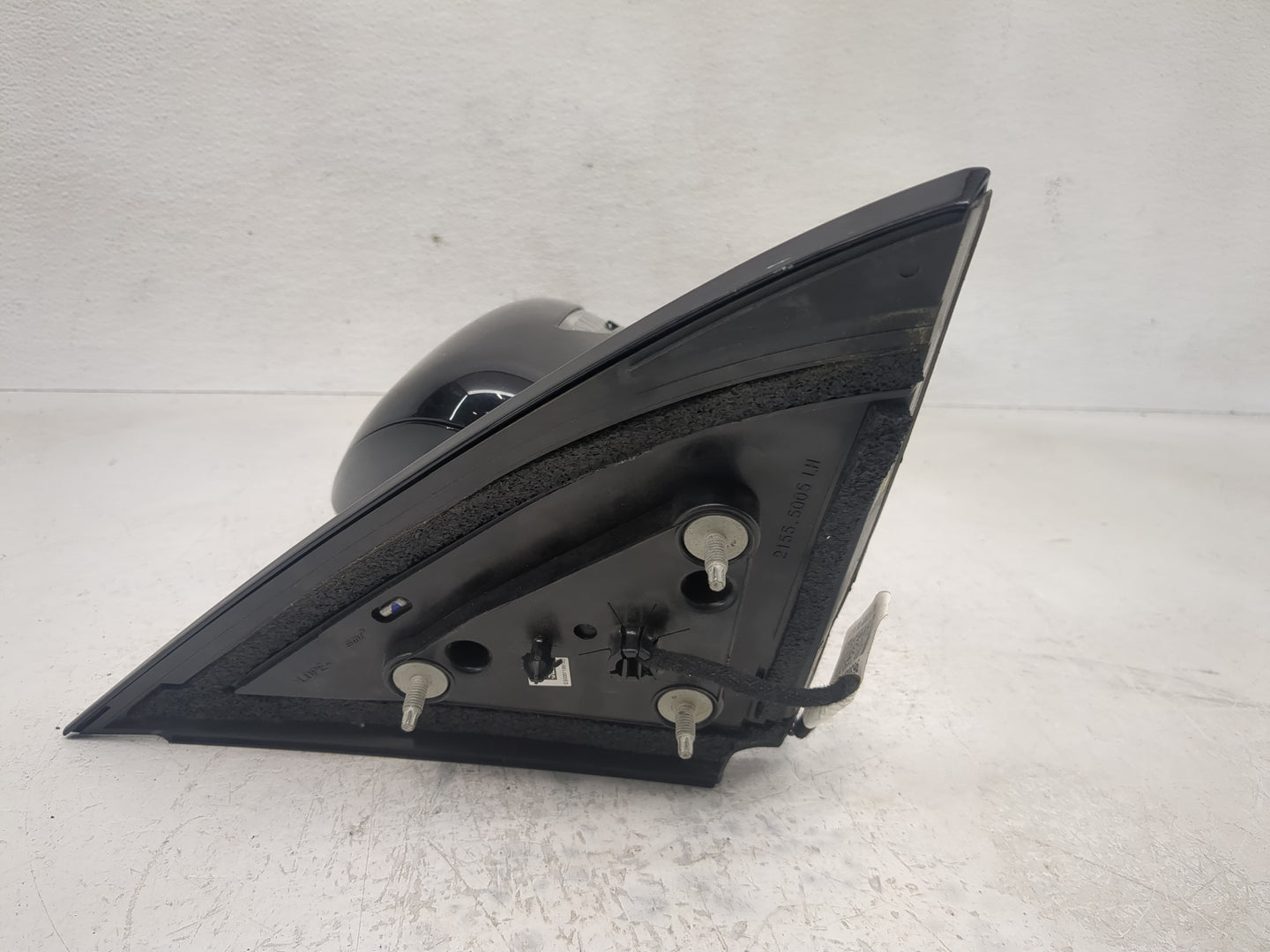 2017 Nissan Pathfinder Side Mirror Replacement Driver Left View Door Mirror Fits OEM Used Auto Parts - Oemusedautoparts1.com