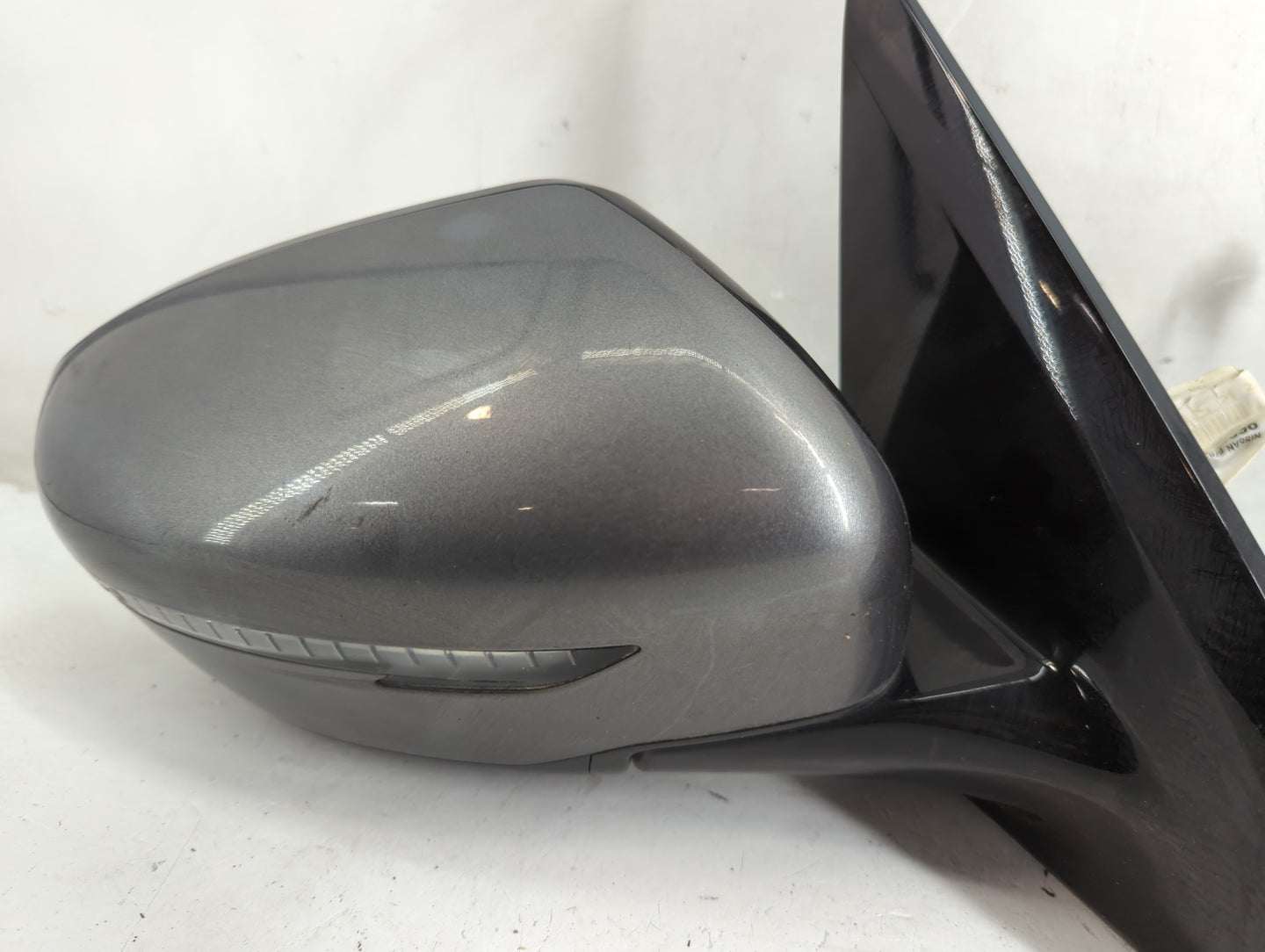 2017 Nissan Pathfinder Side Mirror Replacement Passenger Right View Door Mirror Fits OEM Used Auto Parts - Oemusedautoparts1