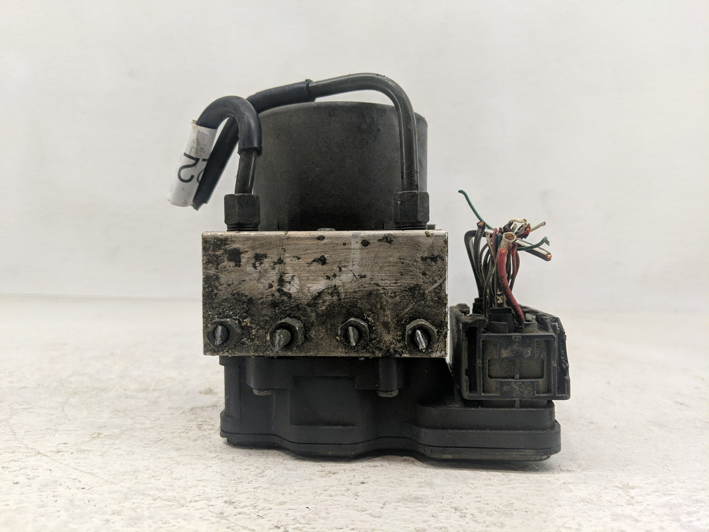 2017 Nissan Pathfinder ABS Pump Control Module Replacement Fits OEM Used Auto Parts - Oemusedautoparts1.com