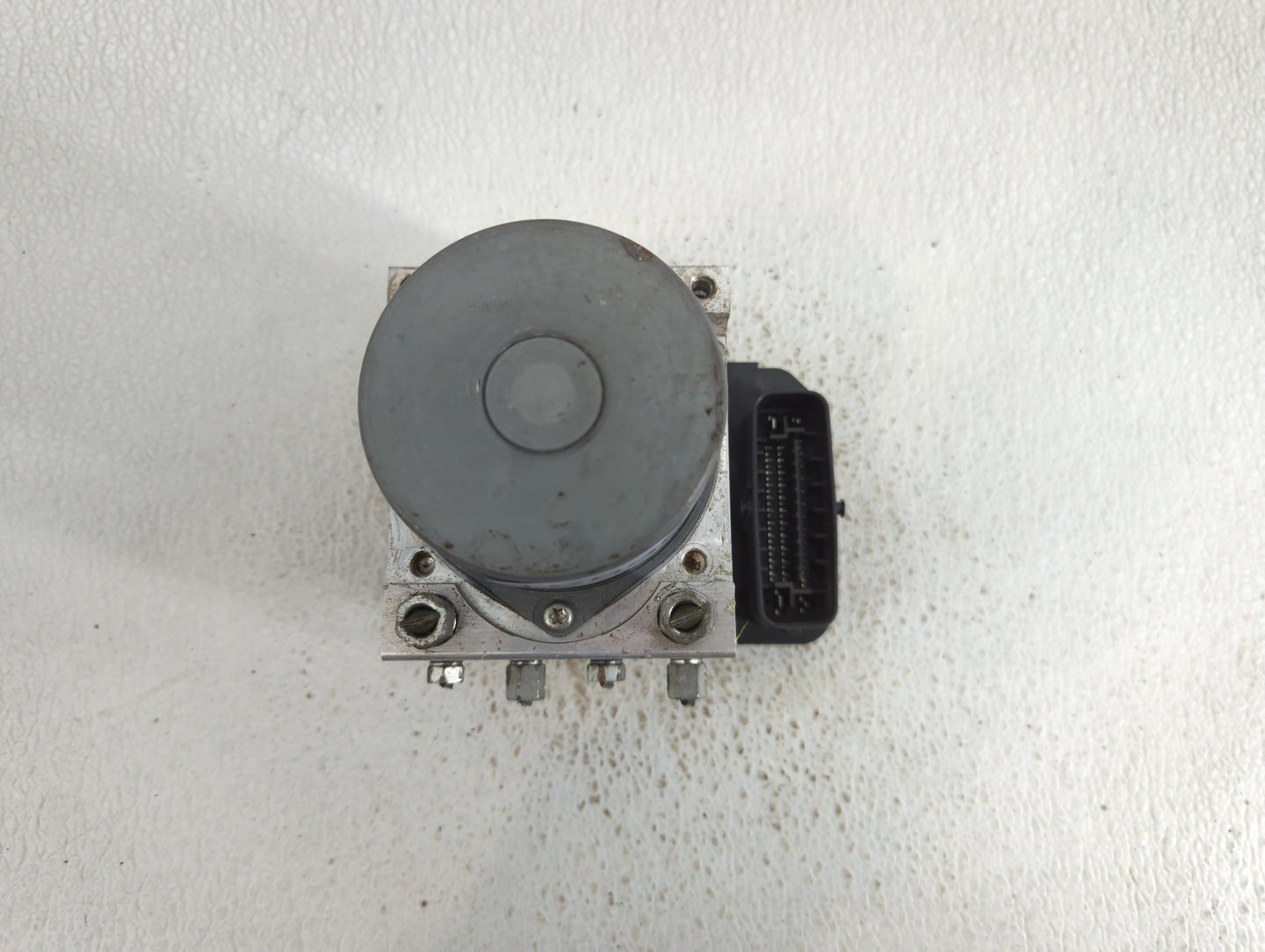 2017 Nissan Pathfinder ABS Pump Control Module Replacement Fits OEM Used Auto Parts - Oemusedautoparts1.com