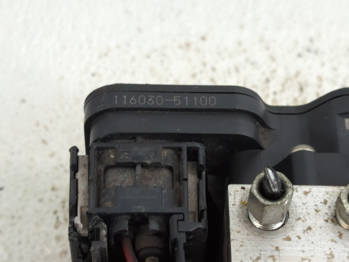 2017 Nissan Pathfinder ABS Pump Control Module Replacement P/N:116030-51100 Fits OEM Used Auto Parts - Oemusedautoparts1.com