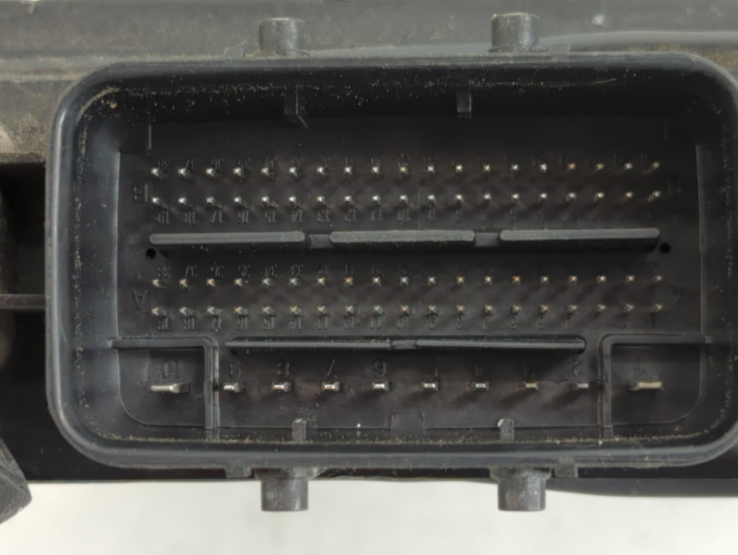 2017 Nissan Pathfinder PCM Engine Control Computer ECU ECM PCU OEM P/N:NEC028-065 Fits OEM Used Auto Parts - Oemusedautopart