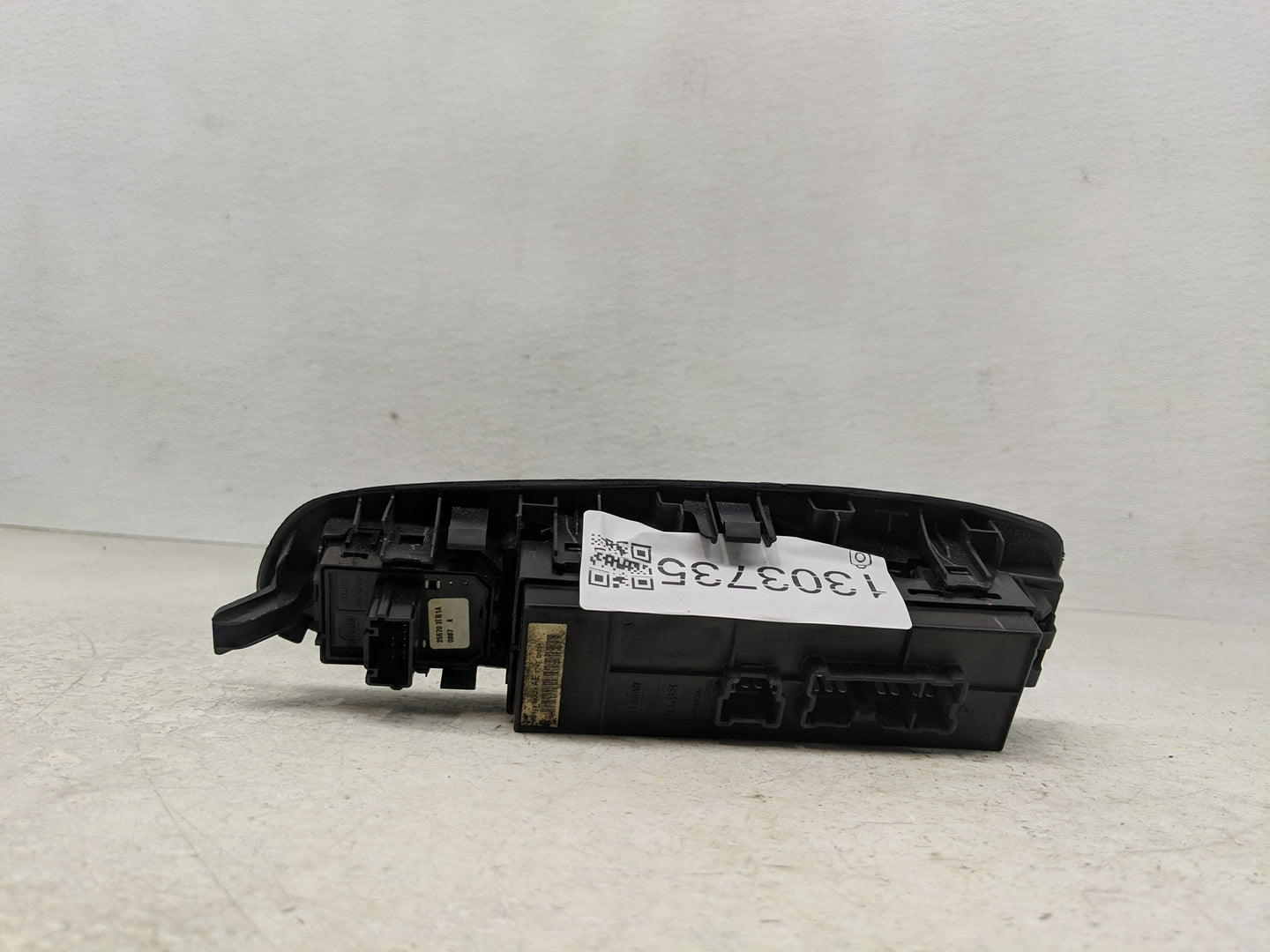 2013-2020 Nissan Pathfinder Master Power Window Switch Replacement Driver Side Left P/N:25570 3TB1A Fits OEM Used Auto Parts