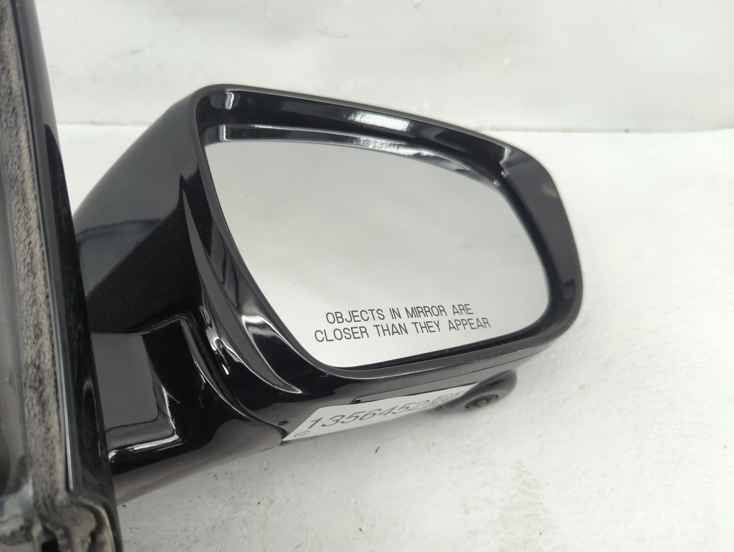 2017 Nissan Pathfinder Passenger Side View Mirror - Right Door Mirror OEM Used - Oemusedautoparts1.com