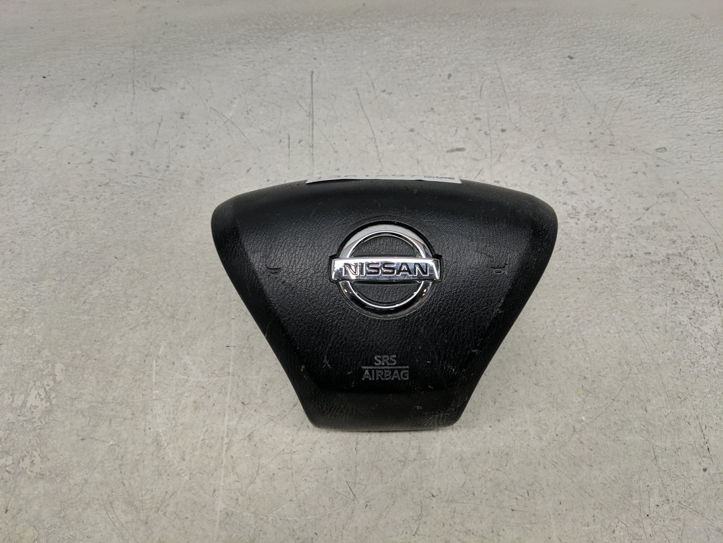 2017 Nissan Pathfinder Air Bag Driver Left Steering Wheel Mounted P/N:985109PA8A Fits OEM Used Auto Parts - Oemusedautoparts