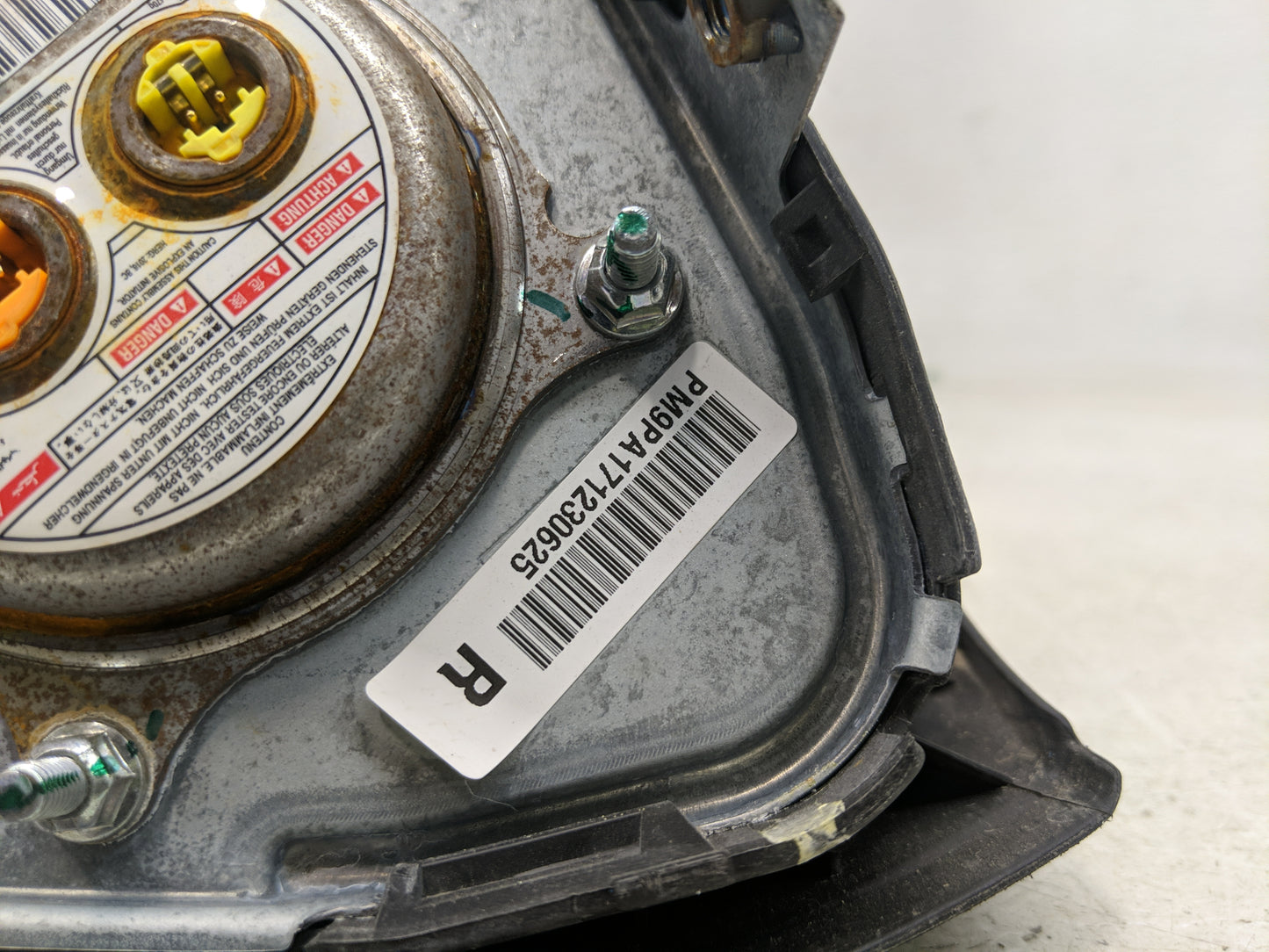 2017 Nissan Pathfinder Air Bag Driver Left Steering Wheel Mounted P/N:985109PA8A Fits OEM Used Auto Parts - Oemusedautoparts