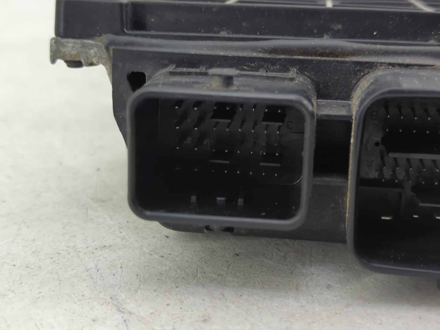 2017 Nissan Pathfinder PCM Engine Control Computer ECU ECM PCU OEM P/N:NEC030-030 Fits OEM Used Auto Parts - Oemusedautopart