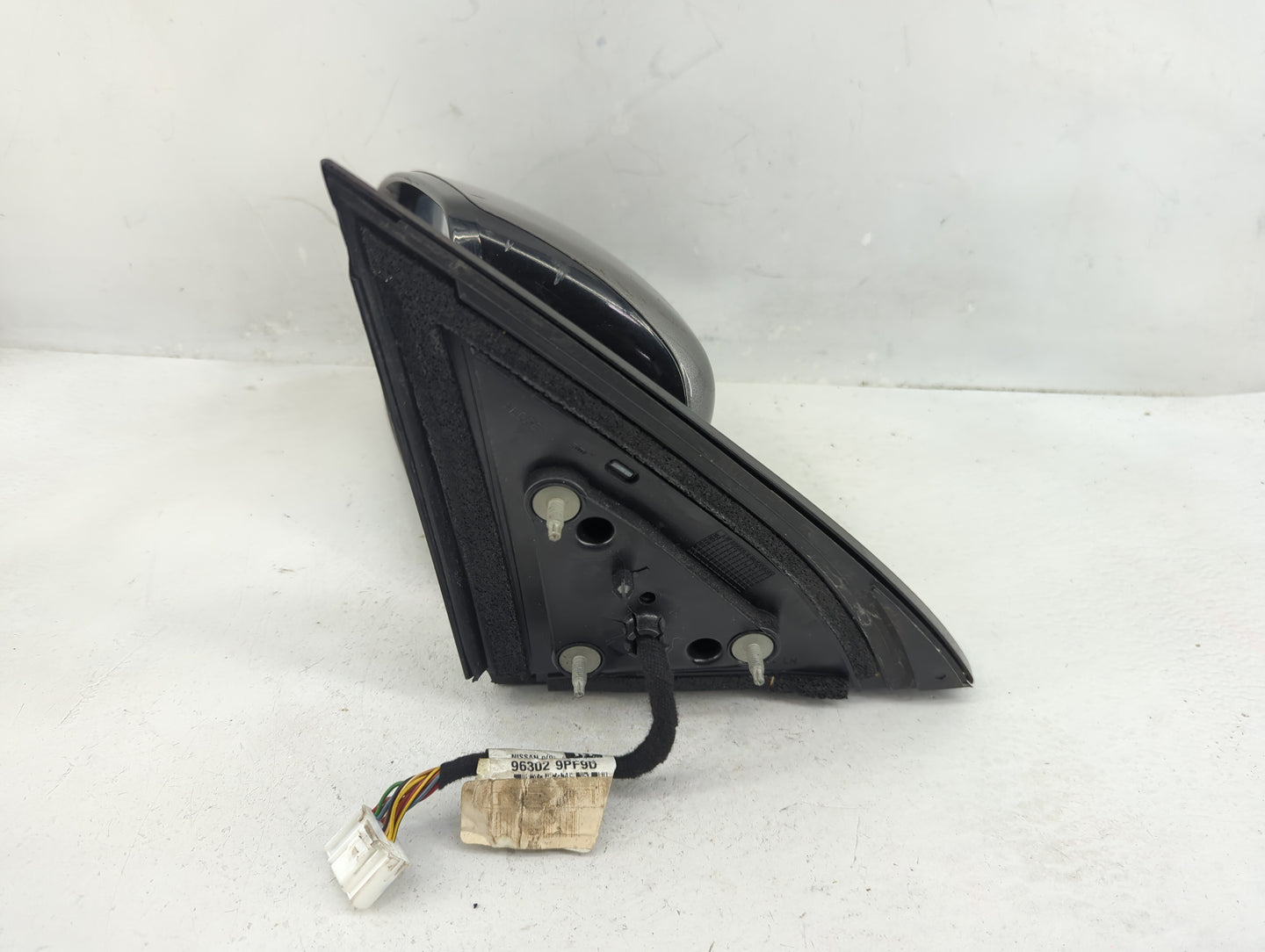 2017 Nissan Pathfinder Driver Side View Mirror - Left Door Mirror OEM Used - Oemusedautoparts1.com