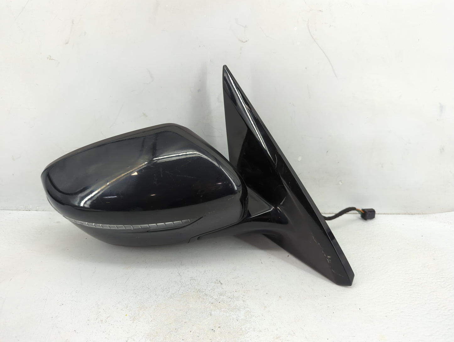 2017 Nissan Pathfinder Passenger Side View Mirror - Right Door Mirror OEM Used - Oemusedautoparts1.com