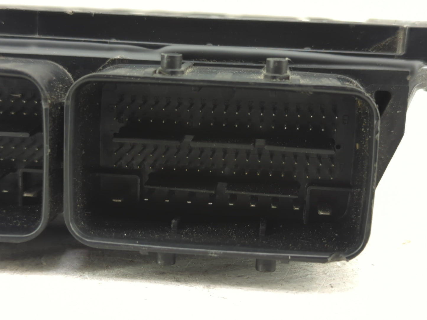 2017 Nissan Pathfinder PCM Engine Control Computer ECU ECM PCU OEM P/N:NEC028-066 Fits OEM Used Auto Parts - Oemusedautopart
