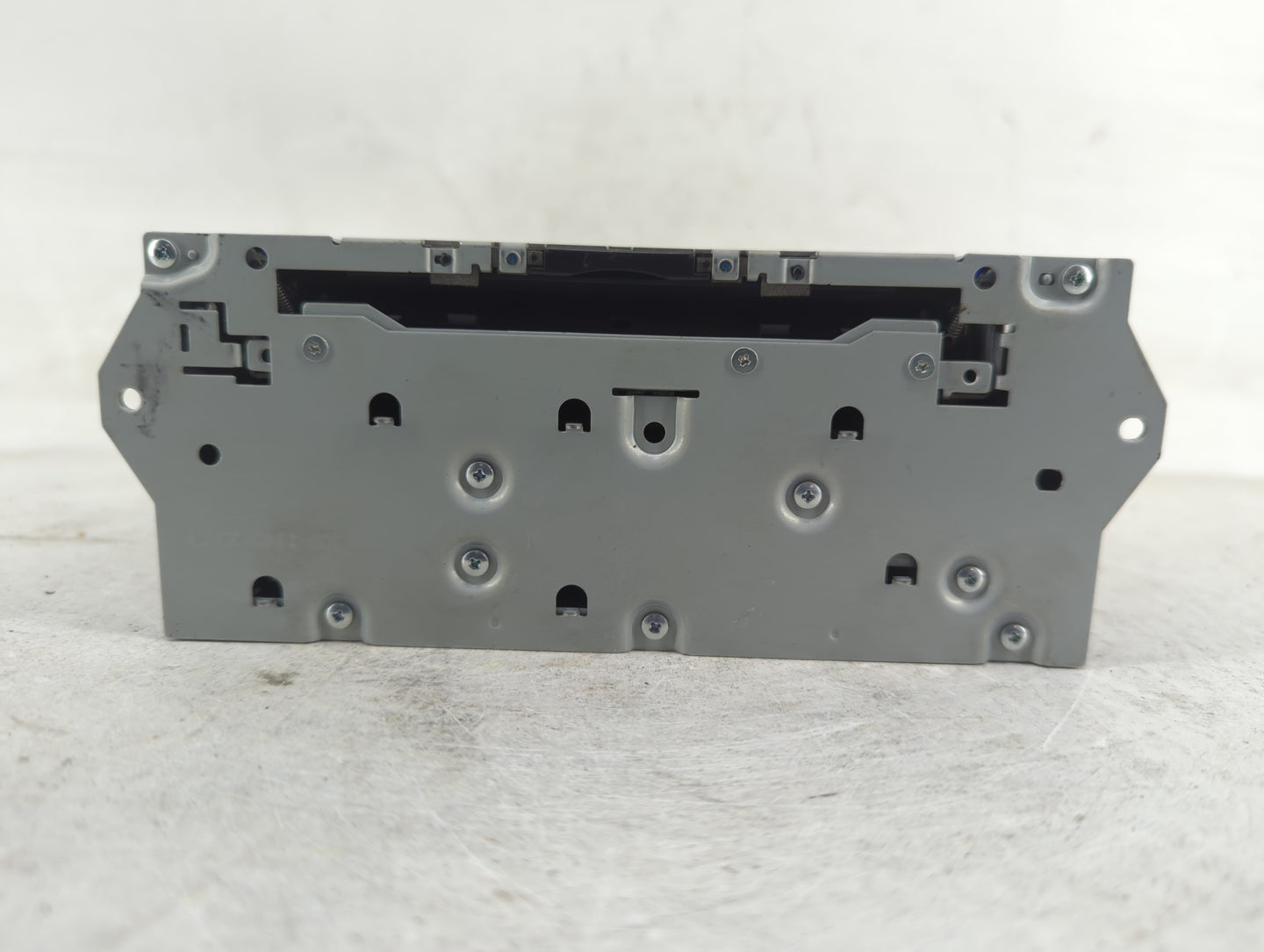 2017-2020 Nissan Pathfinder Radio AM FM Cd Player Receiver Replacement P/N:28330 9PB0A Fits Fits 2017 2018 2019 2020 OEM Use