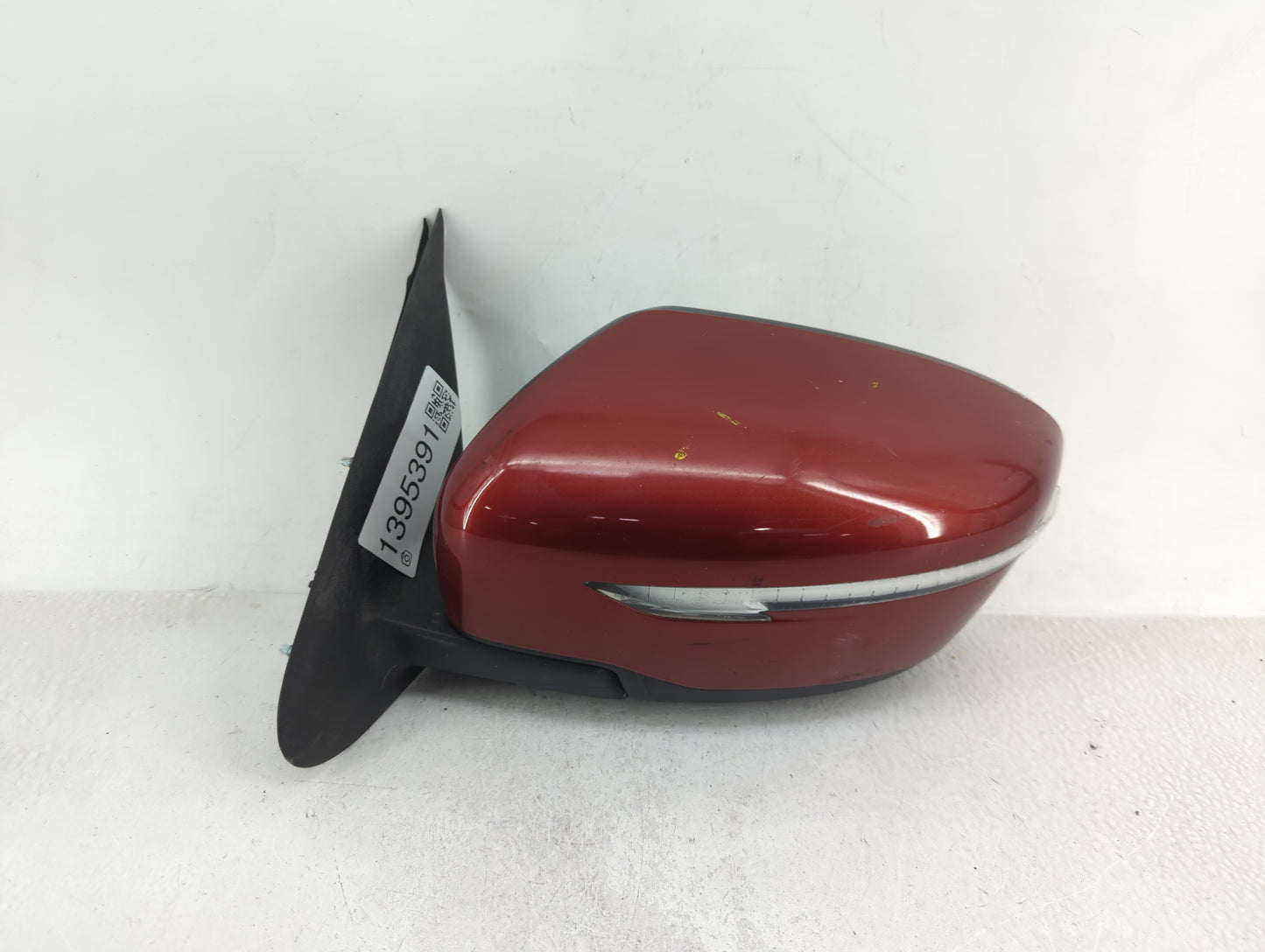 2017 Nissan Pathfinder Driver Side View Mirror - Left Door Mirror OEM Used - Oemusedautoparts1.com