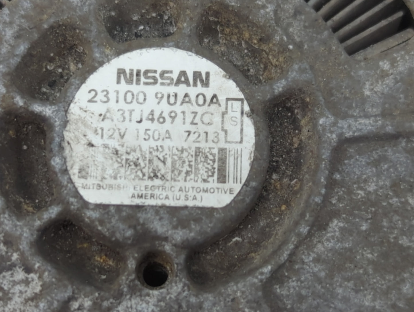 2017-2020 Nissan Pathfinder Alternator Replacement Generator Charging Assembly Engine OEM P/N:231009UA0A Fits OEM Used Auto 