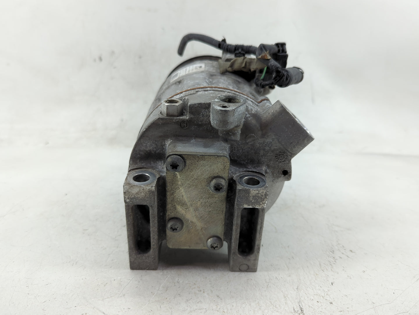 2015-2020 Nissan Pathfinder Air Conditioning A/c Ac Compressor Oem - Oemusedautoparts1.com