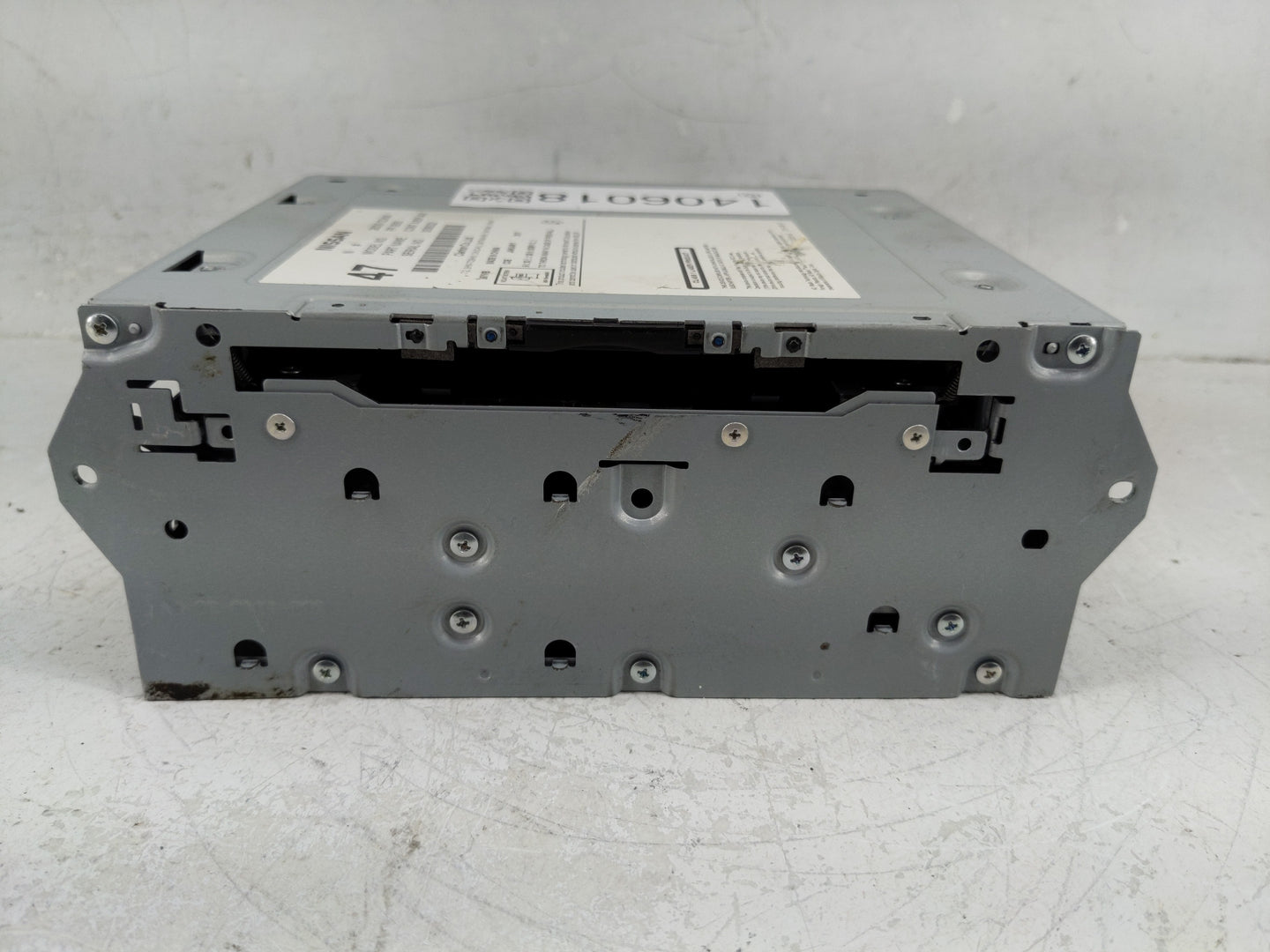 2017-2020 Nissan Pathfinder Radio AM FM Cd Player Receiver Replacement P/N:28330 5ZA0A Fits Fits 2017 2018 2019 2020 OEM Use