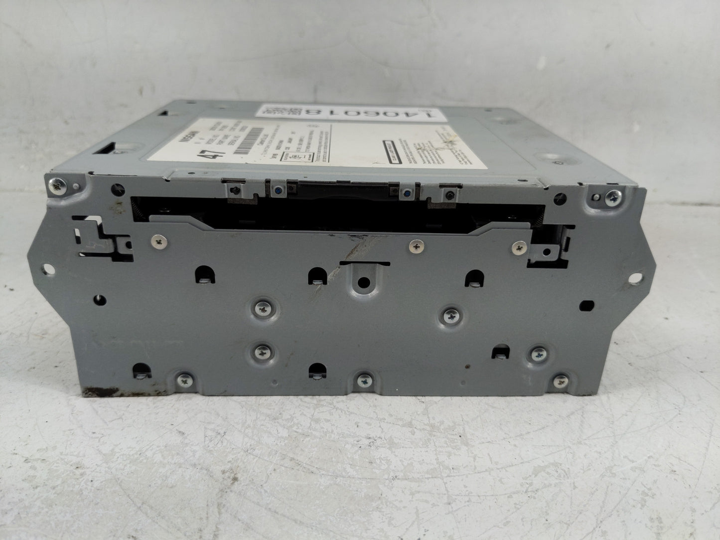 2017-2020 Nissan Pathfinder Radio AM FM Cd Player Receiver Replacement P/N:28330 5ZA0A Fits Fits 2017 2018 2019 2020 OEM Use
