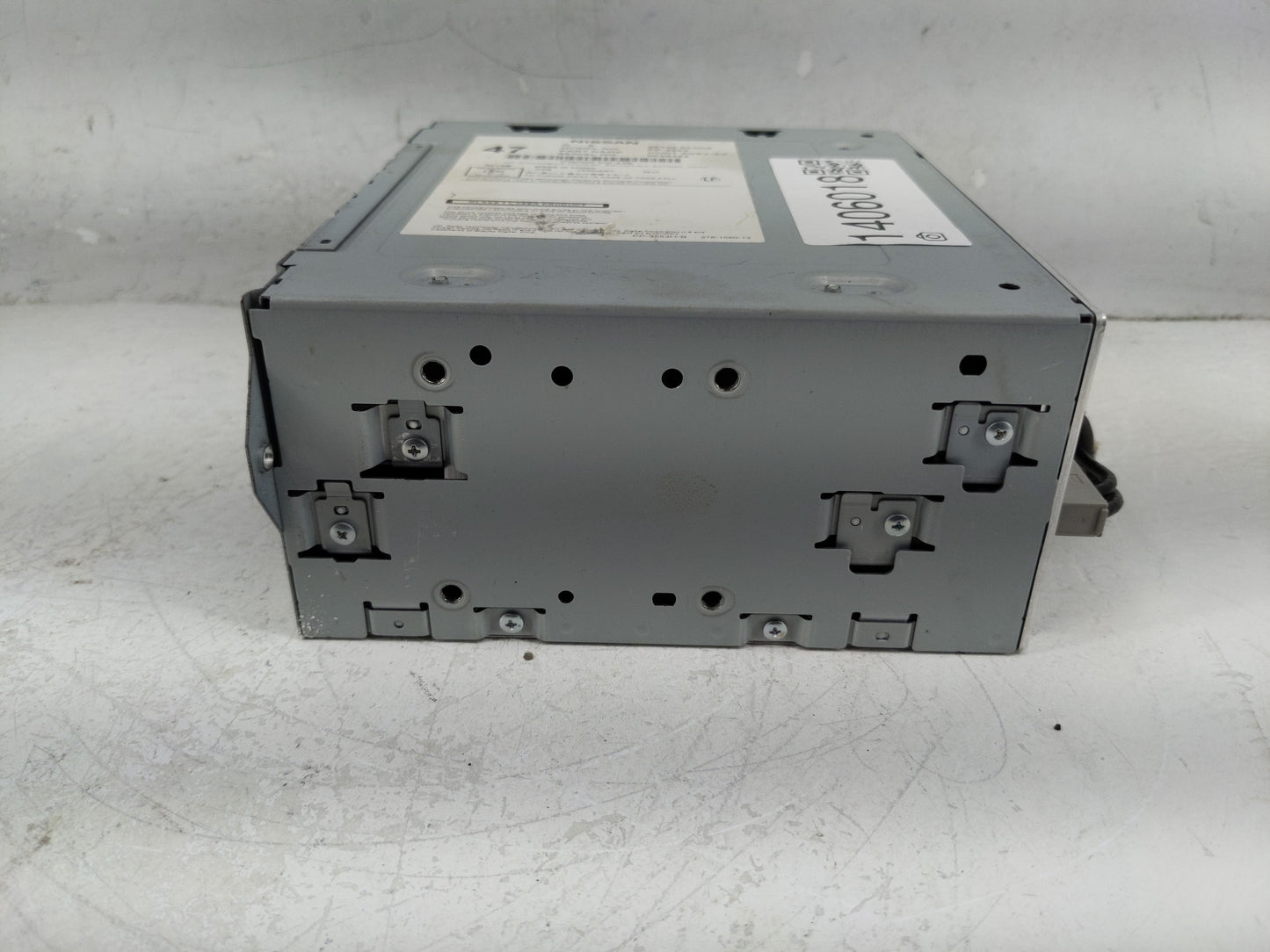 2017-2020 Nissan Pathfinder Radio AM FM Cd Player Receiver Replacement P/N:28330 5ZA0A Fits Fits 2017 2018 2019 2020 OEM Use