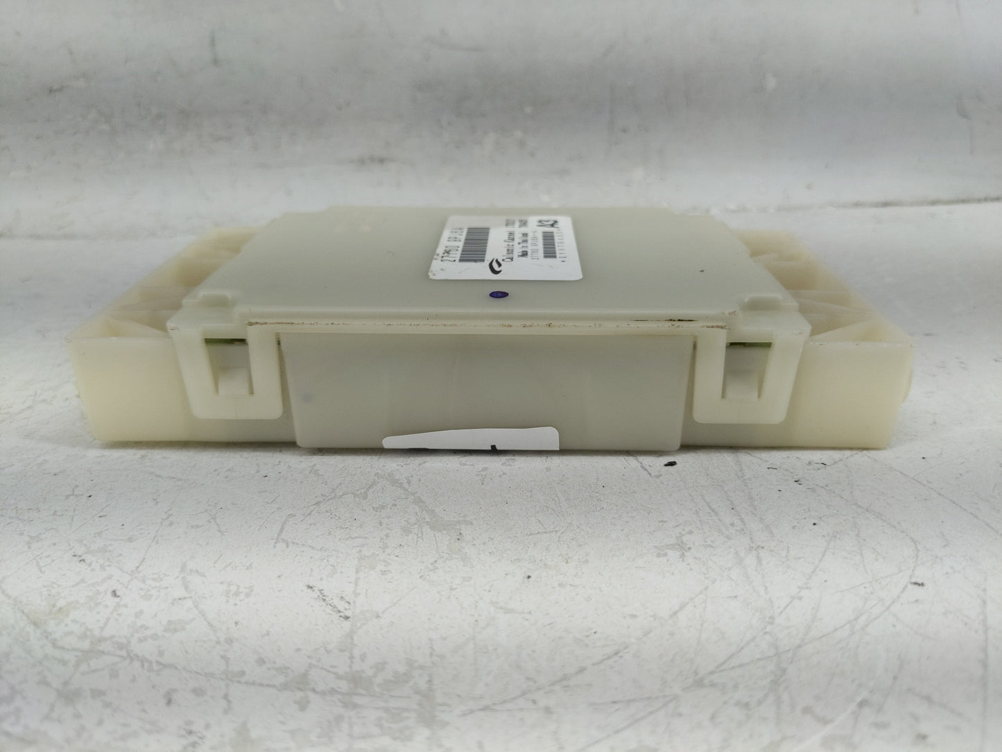2017-2017 Nissan Pathfinder Temperature Control Module 27760-9pj6a - Oemusedautoparts1.com