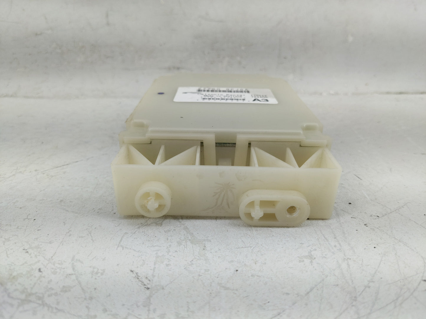 2017-2017 Nissan Pathfinder Temperature Control Module 27760-9pj6a - Oemusedautoparts1.com