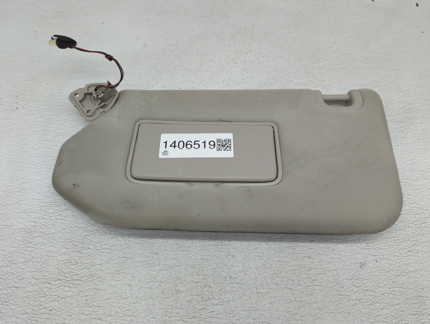 2013-2018 Nissan Pathfinder Sun Visor Shade Replacement Driver Left Mirror Fits Fits 2013 2014 2015 2016 2017 2018 2019 OEM 