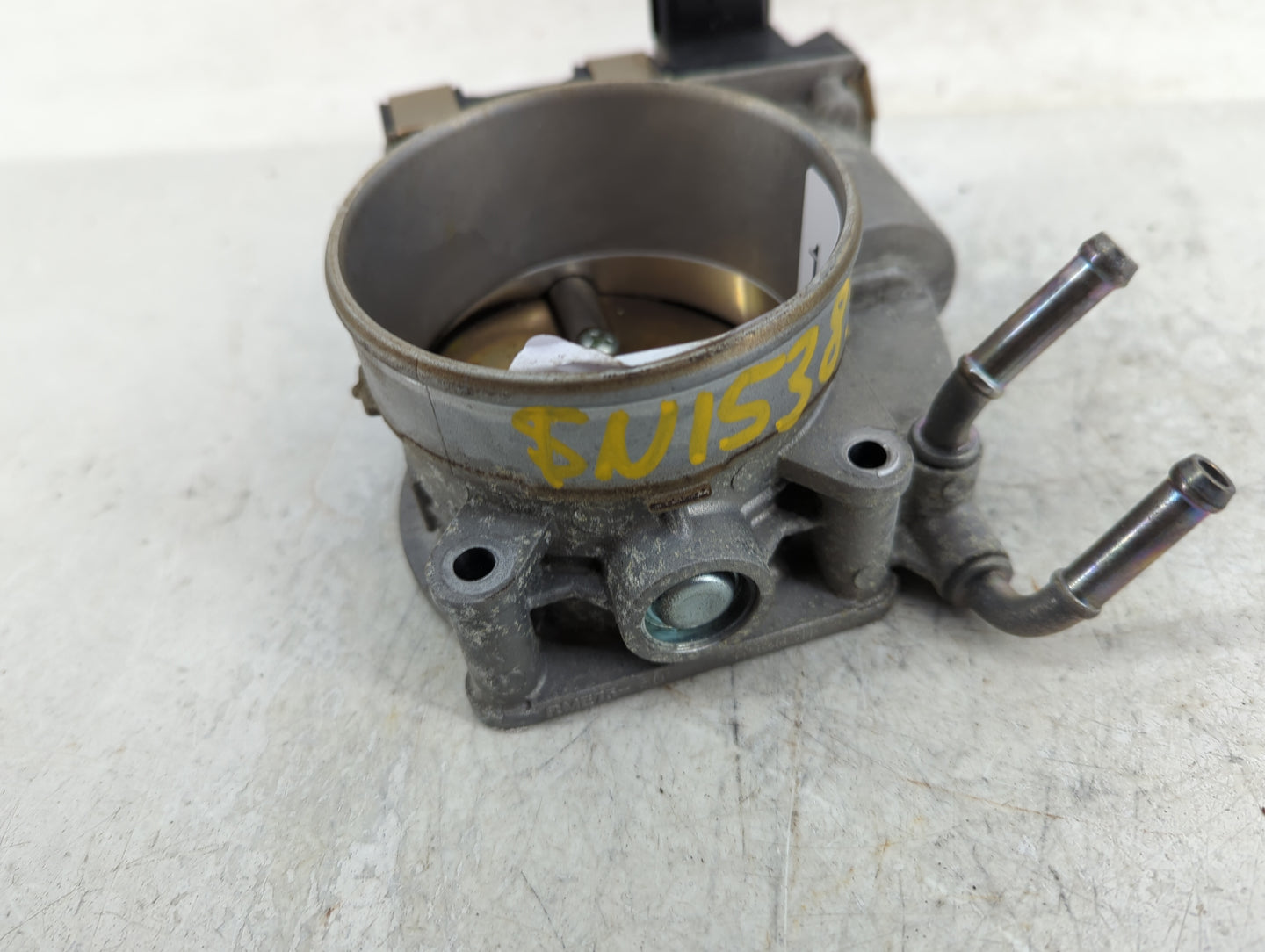 2017-2020 Nissan Pathfinder Throttle Body Fits Fits 2016 2017 2018 2019 2020 OEM Used Auto Parts - Oemusedautoparts1.com
