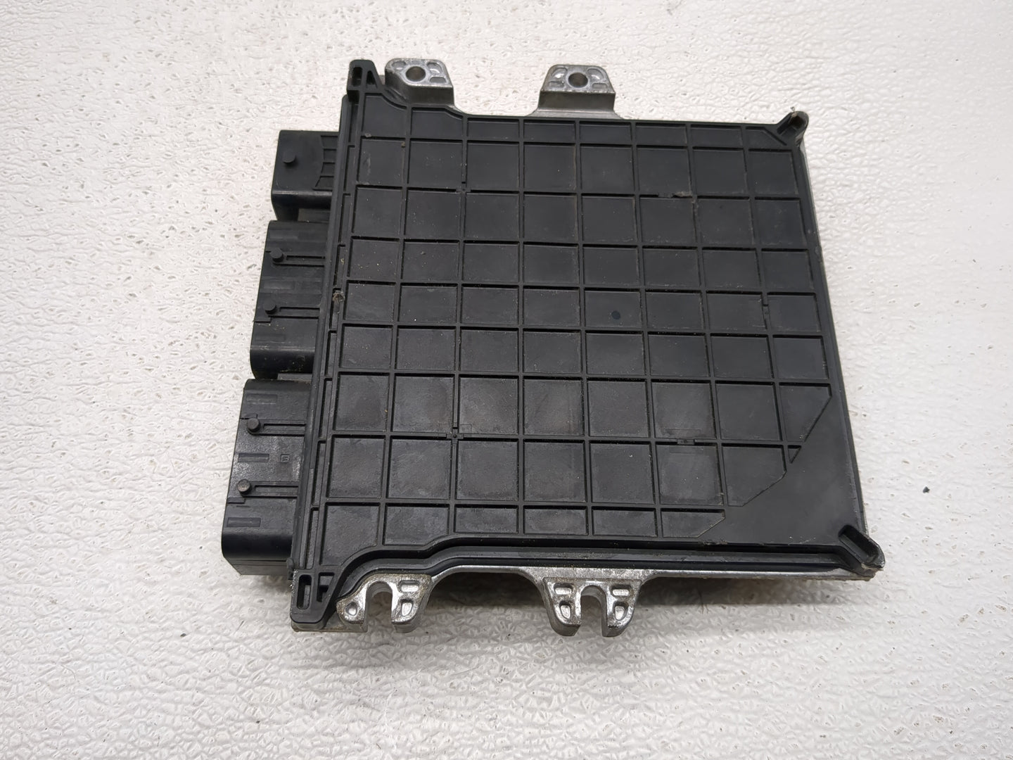 2017 Nissan Pathfinder PCM Engine Control Computer ECU ECM PCU OEM P/N:NEC028-067 Fits OEM Used Auto Parts - Oemusedautopart