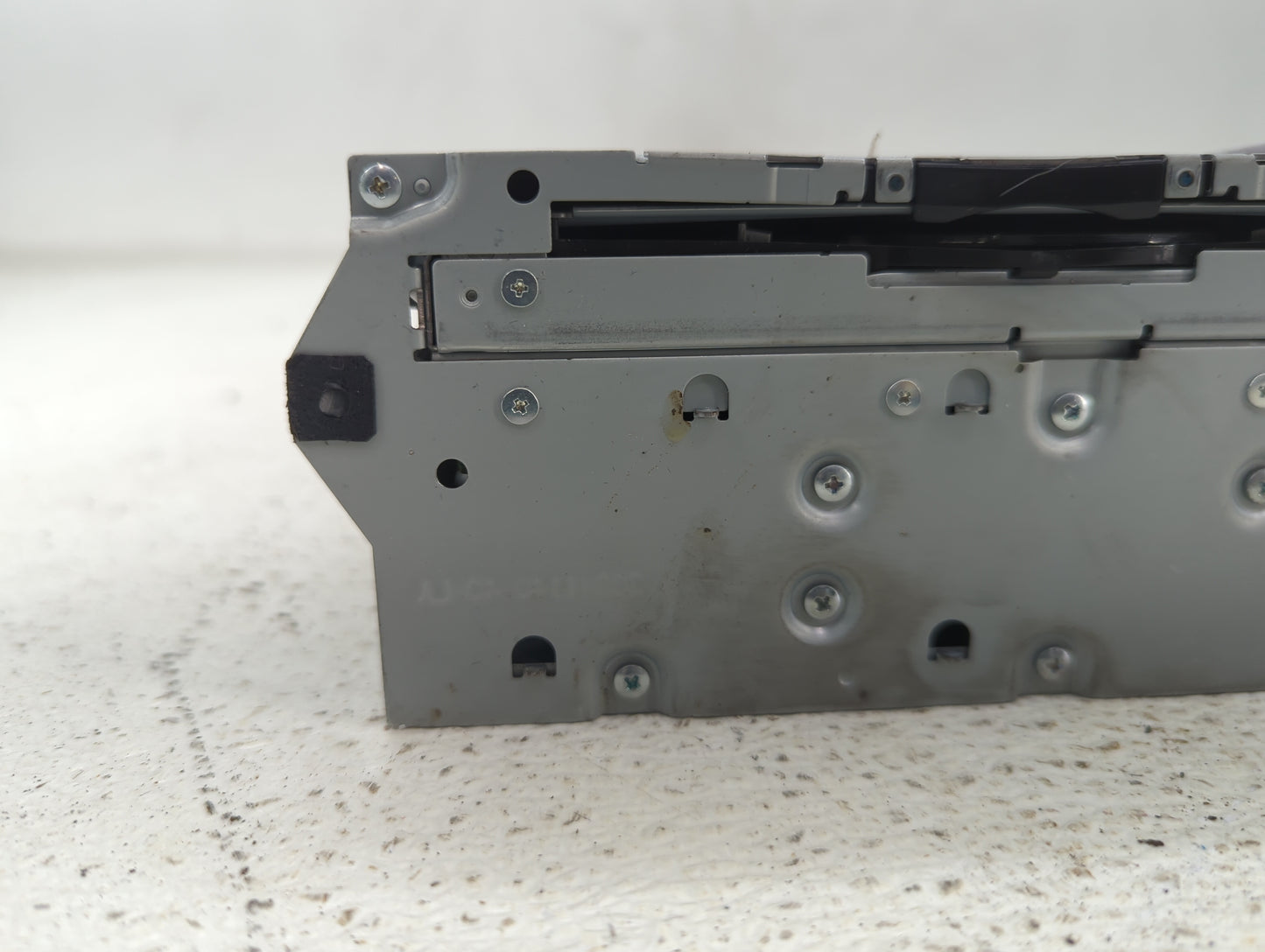 2017-2020 Nissan Pathfinder Radio AM FM Cd Player Receiver Replacement P/N:28330 5ZB0A Fits Fits 2017 2018 2019 2020 OEM Use