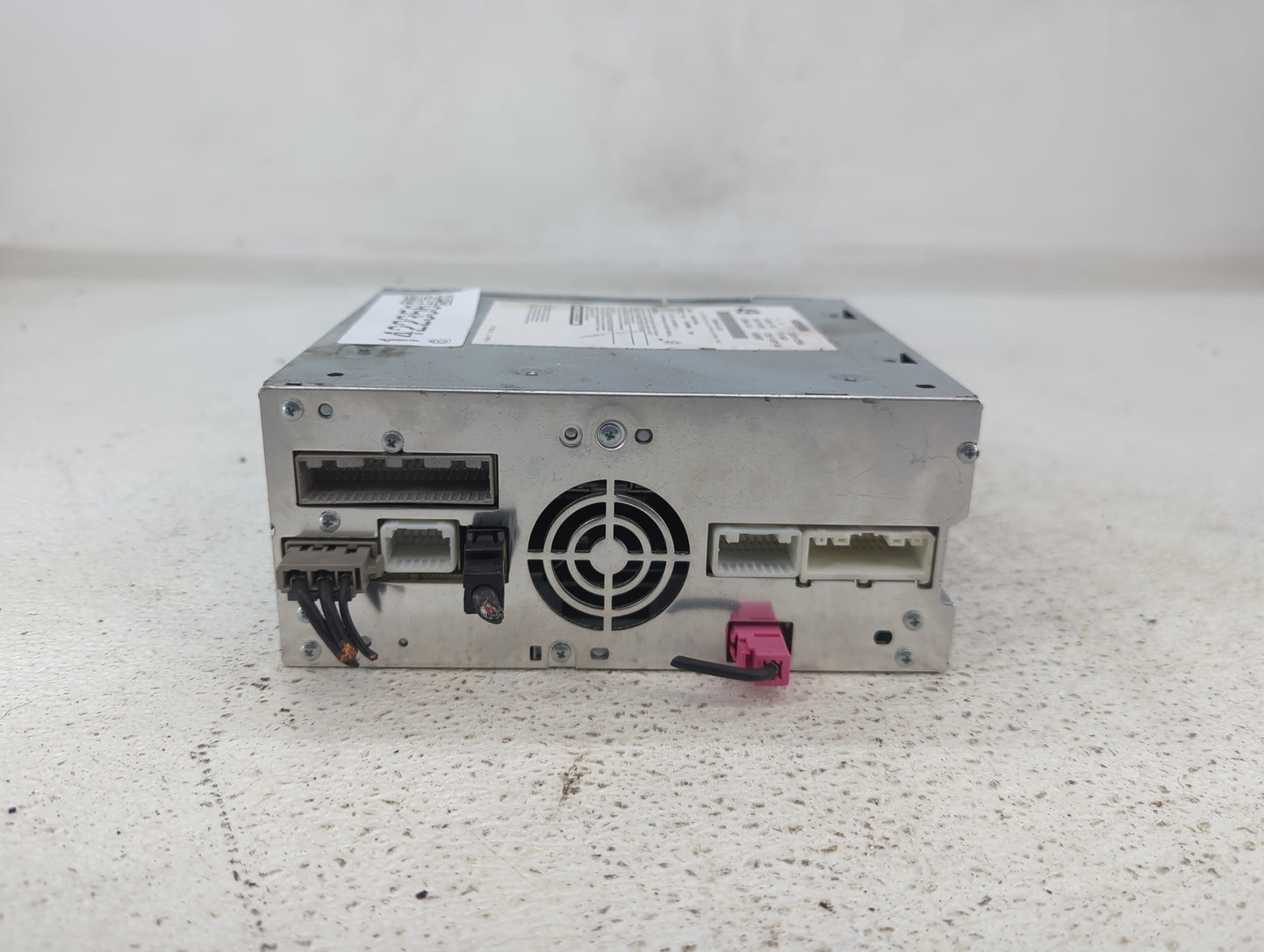 2017-2020 Nissan Pathfinder Radio AM FM Cd Player Receiver Replacement P/N:28330 5ZB0A Fits Fits 2017 2018 2019 2020 OEM Use
