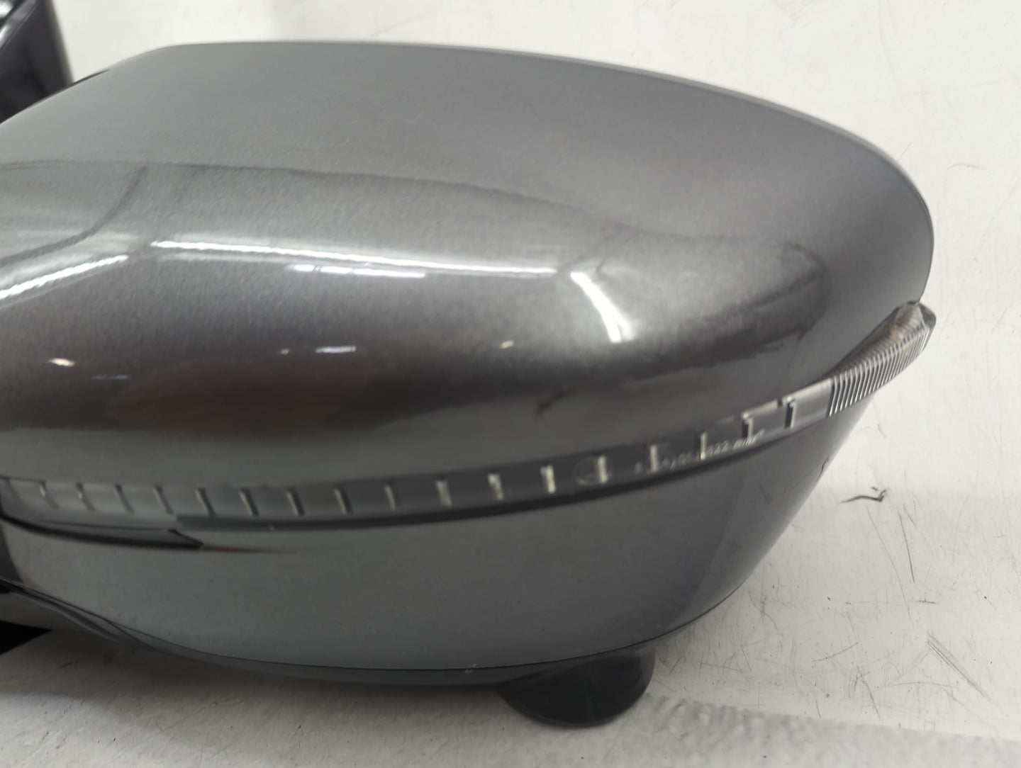 2017 Nissan Pathfinder Driver Side View Mirror - Left Door Mirror OEM Used - Oemusedautoparts1.com