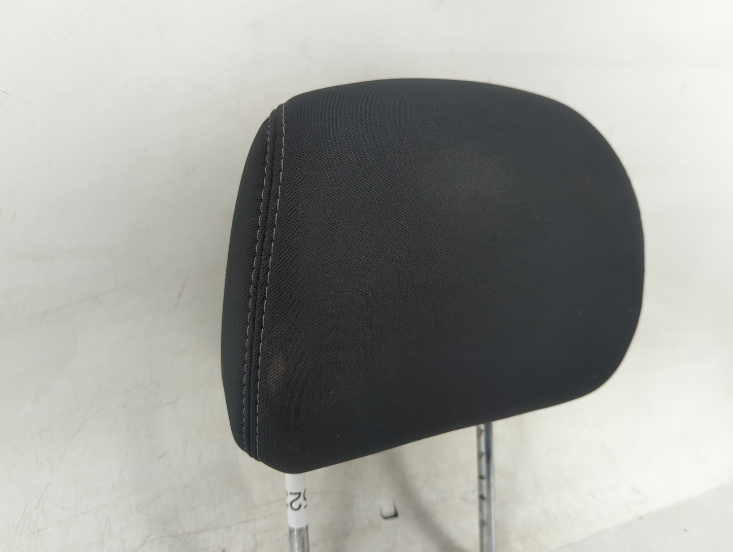 2017 Nissan Pathfinder Headrest Head Rest Front Driver Seat Black - Oemusedautoparts1.com