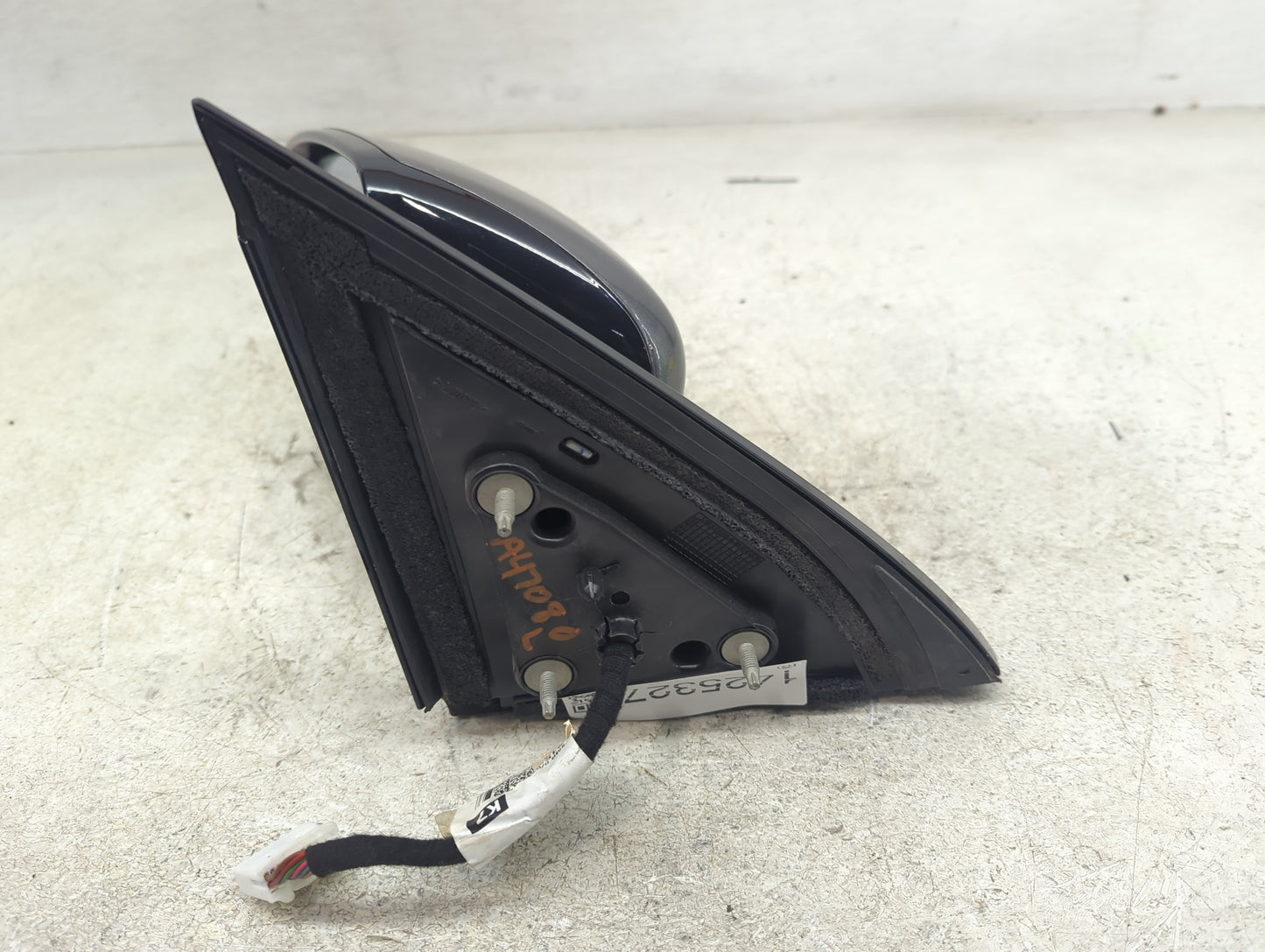 2017 Nissan Pathfinder Driver Side View Mirror - Left Door Mirror OEM Used - Oemusedautoparts1.com