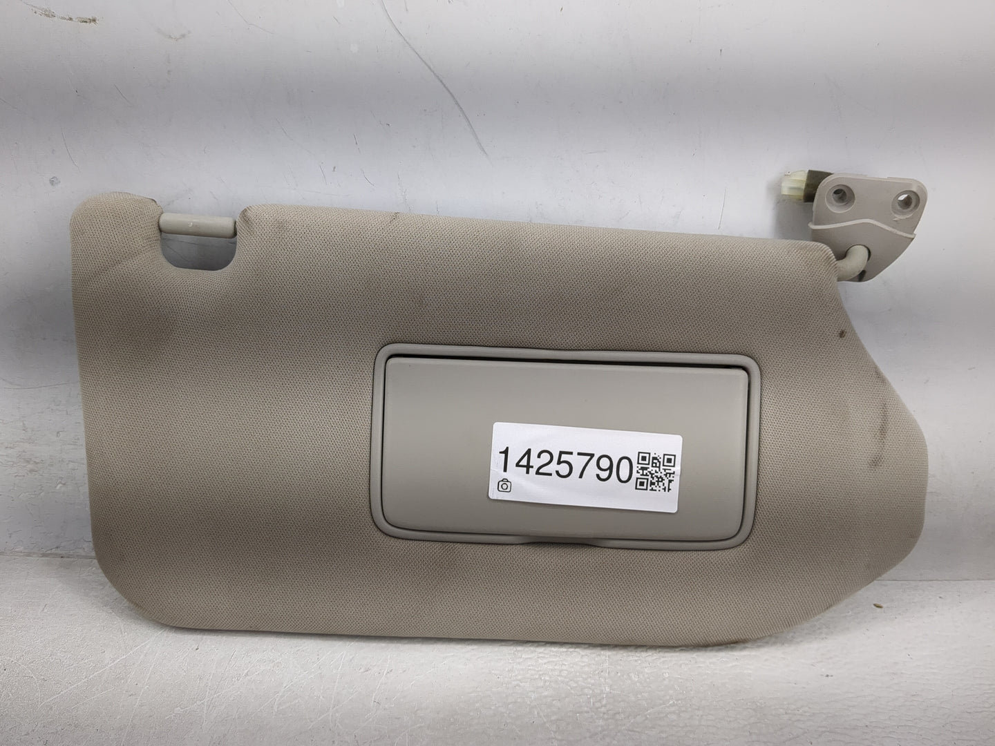 2013-2018 Nissan Pathfinder Sun Visor Shade Replacement Passenger Right Mirror Fits Fits 2013 2014 2015 2016 2017 2018 2019 