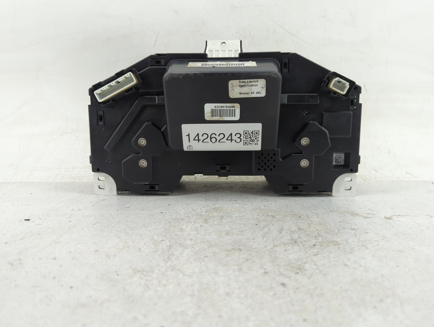 2017 Nissan Pathfinder Instrument Cluster Speedometer Gauges P/N:24810 9PJ0A A2C99765600 Fits OEM Used Auto Parts - Oemuseda