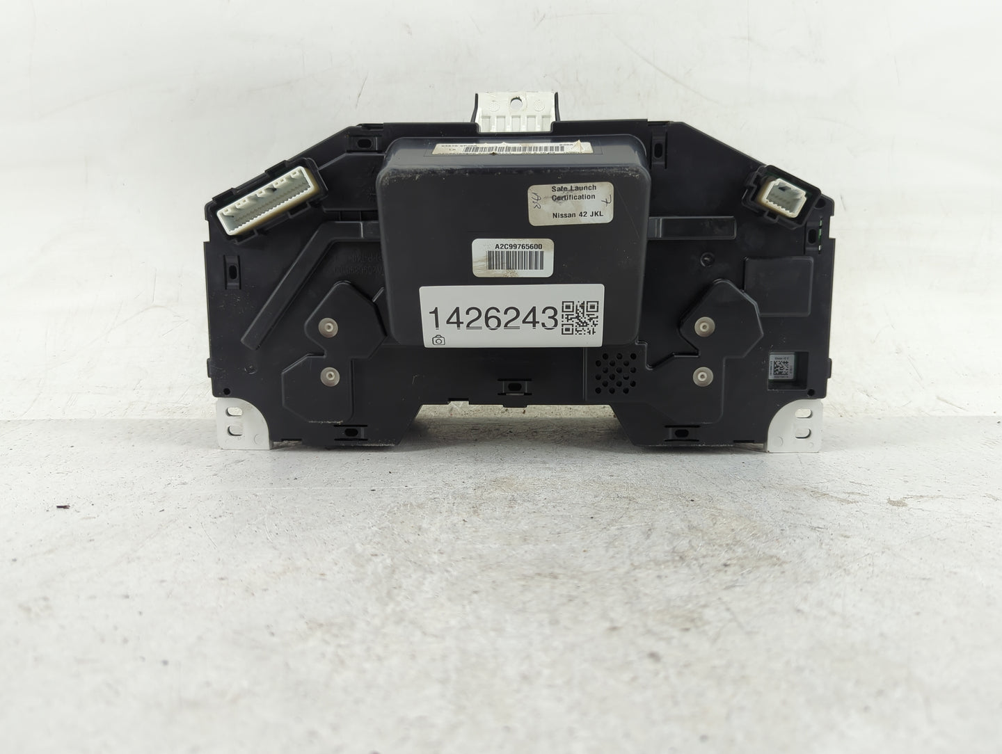 2017 Nissan Pathfinder Instrument Cluster Speedometer Gauges P/N:24810 9PJ0A A2C99765600 Fits OEM Used Auto Parts - Oemuseda